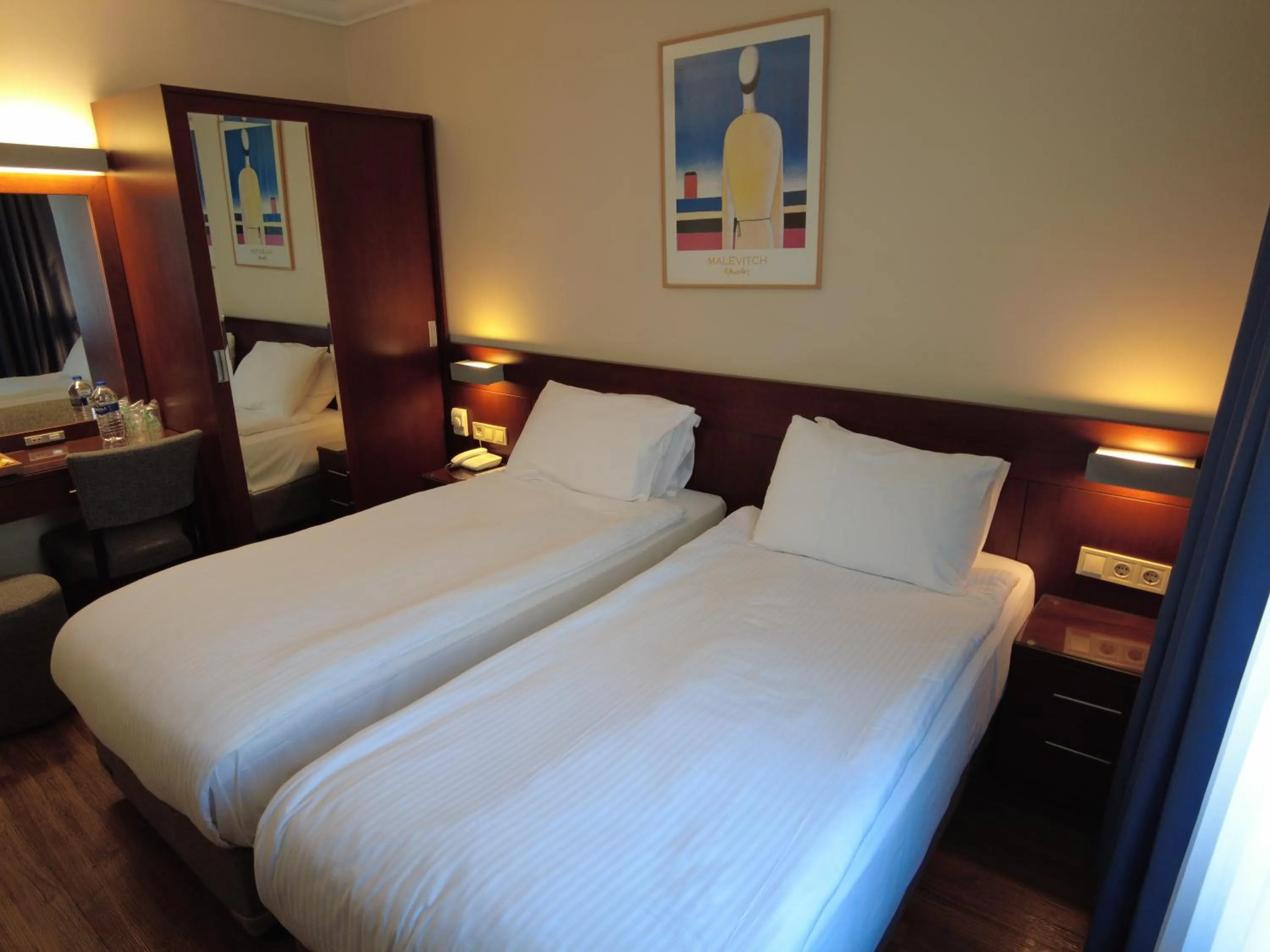 Bed in Feronya Hotel