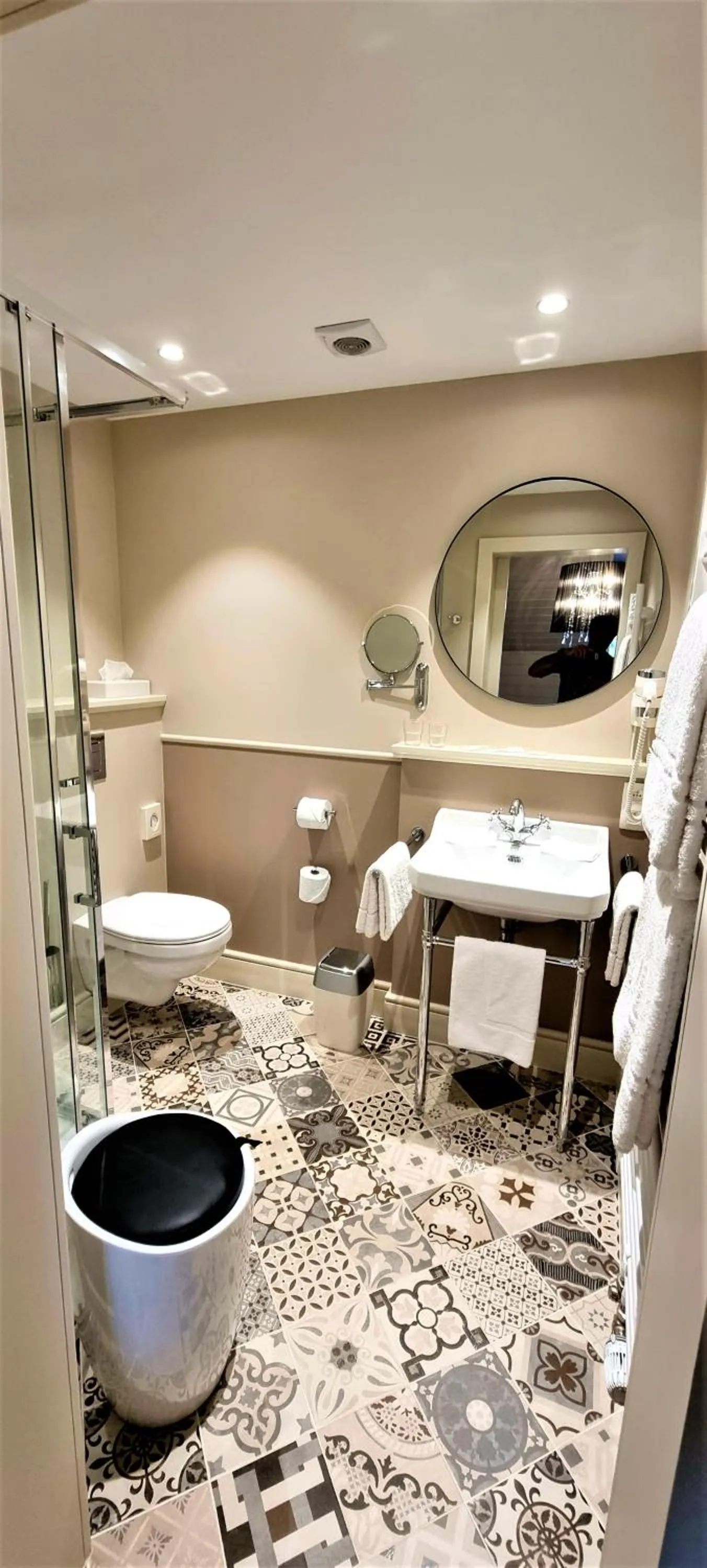 Bathroom in Hotel Eifelland