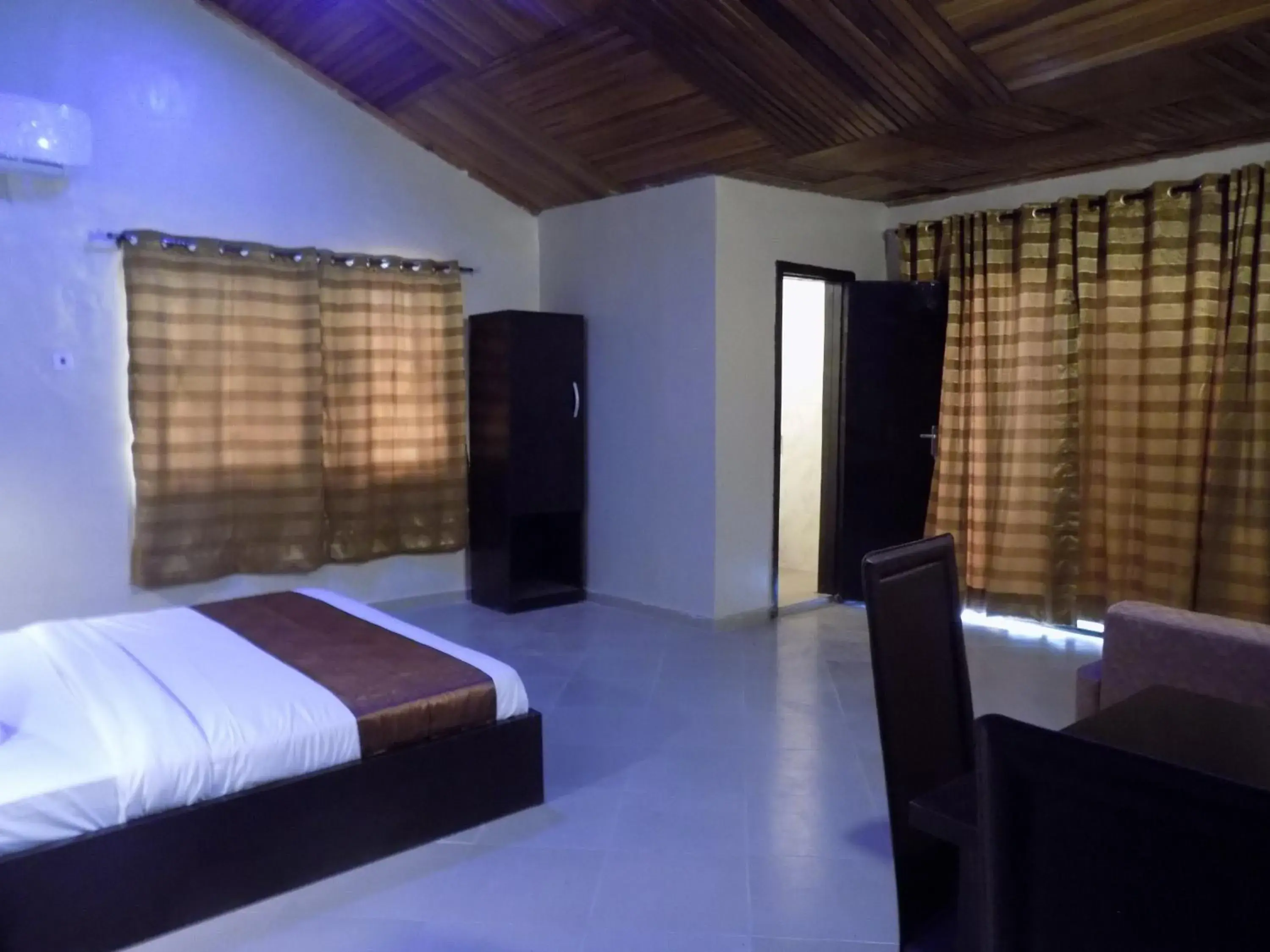 Superior King Suite in Posh Apartments Business Hotel Superior King Suite in Posh Apartments Business Hotel