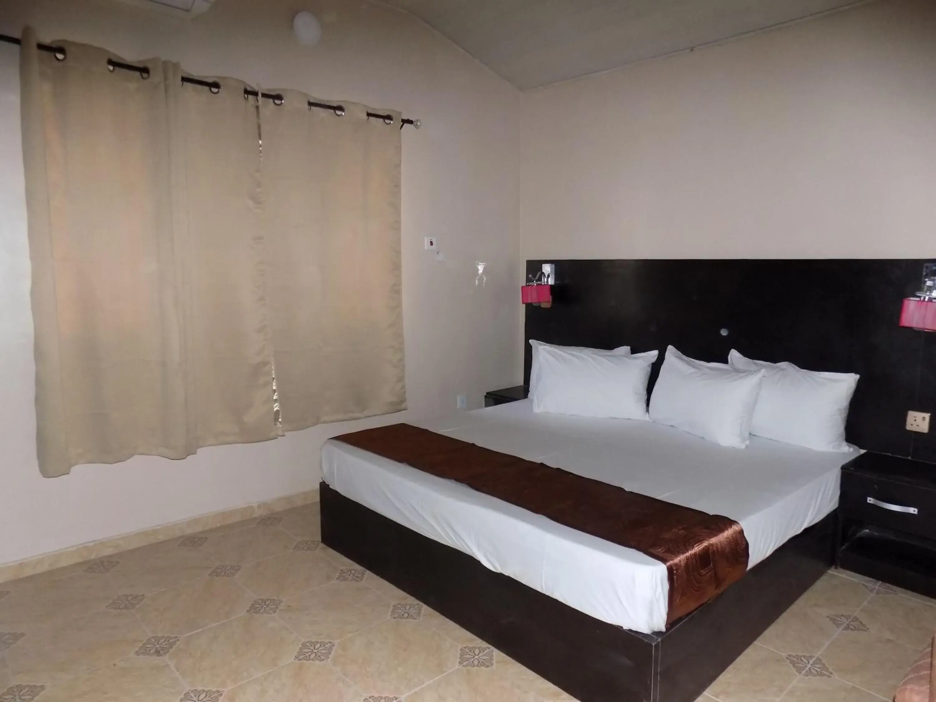 Superior King Room in Posh Apartments Business Hotel Superior King Room in Posh Apartments Business Hotel