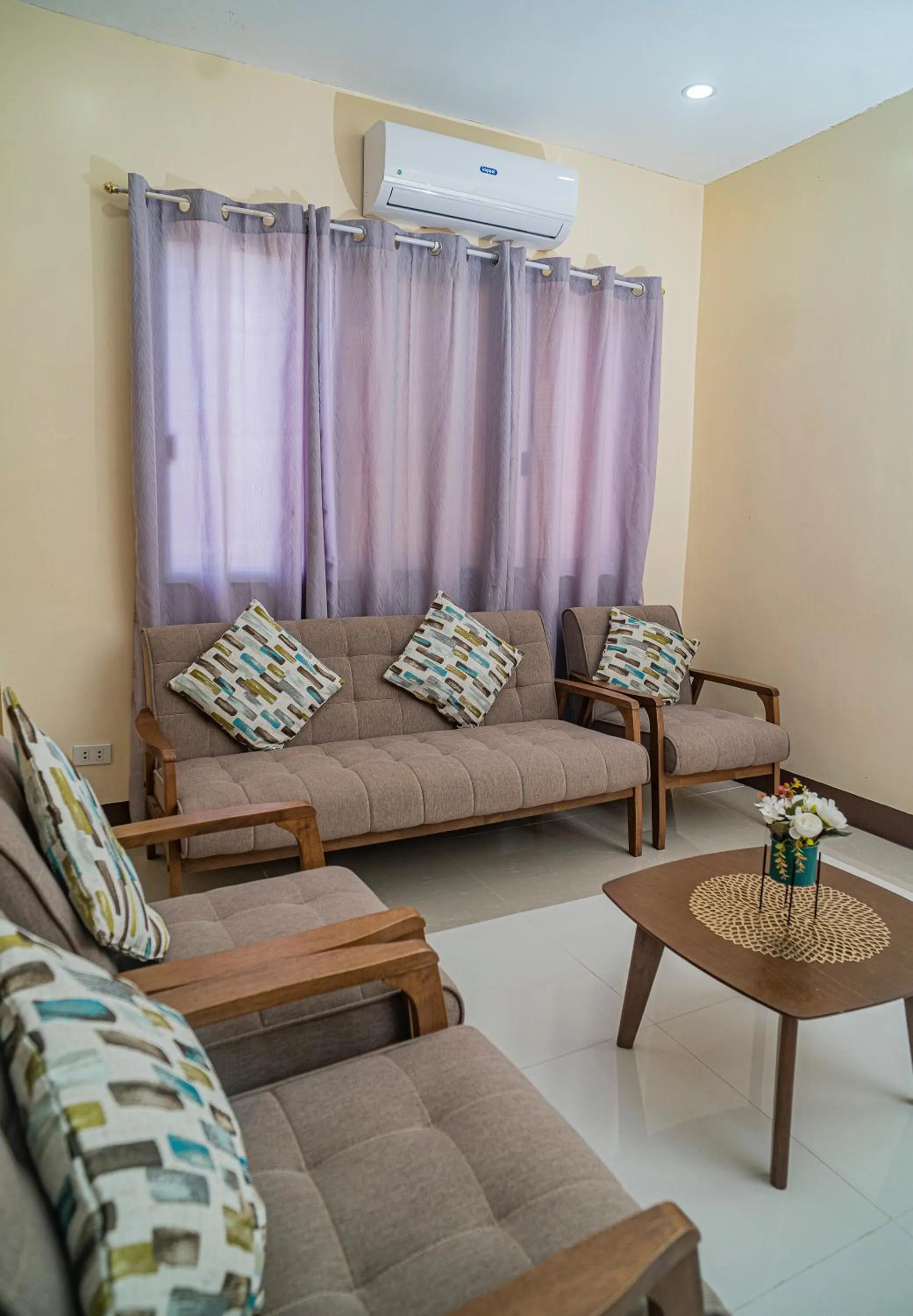 Panglao Village Court Apartment Stay Inn
