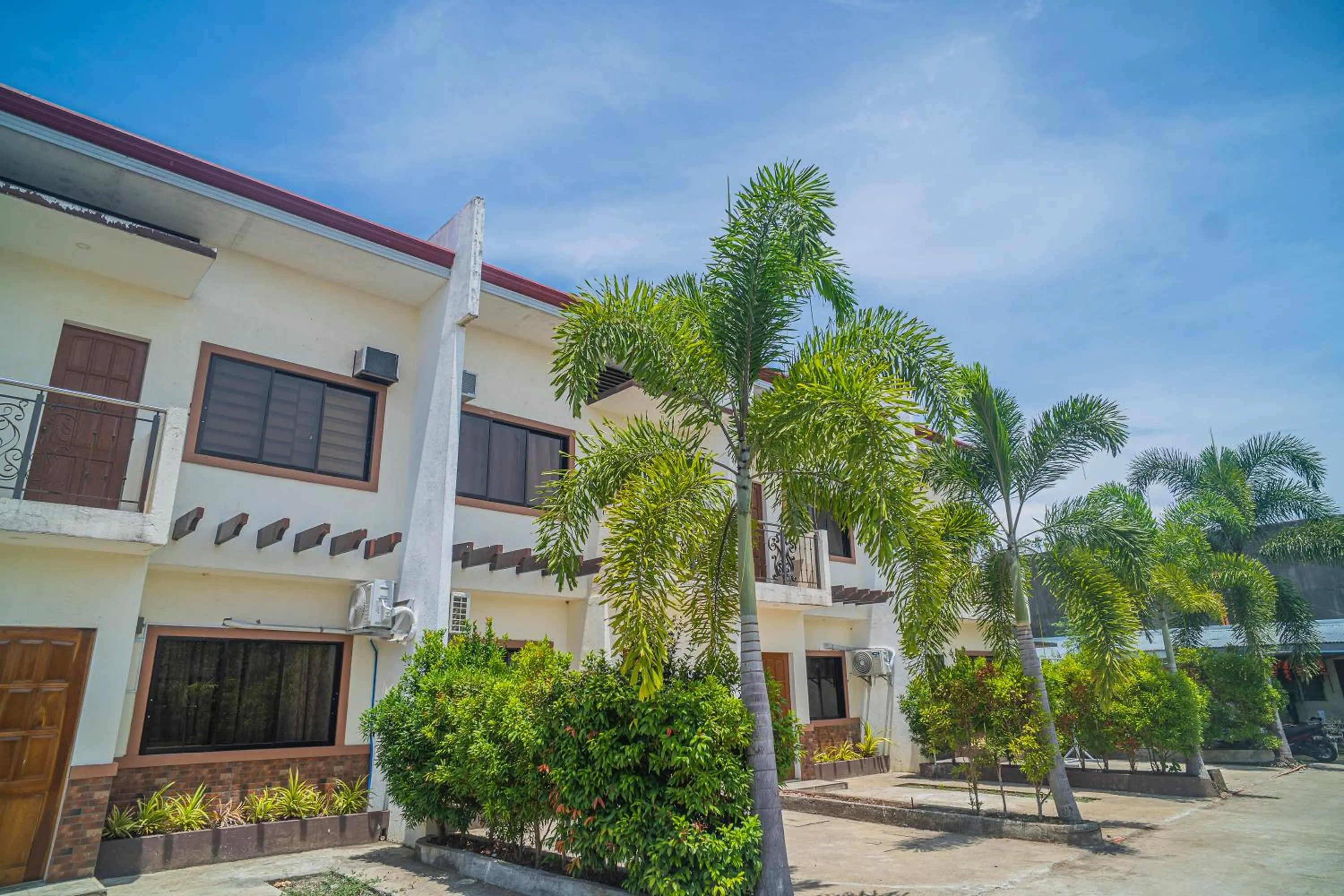 Panglao Village Court Apartment Stay Inn
