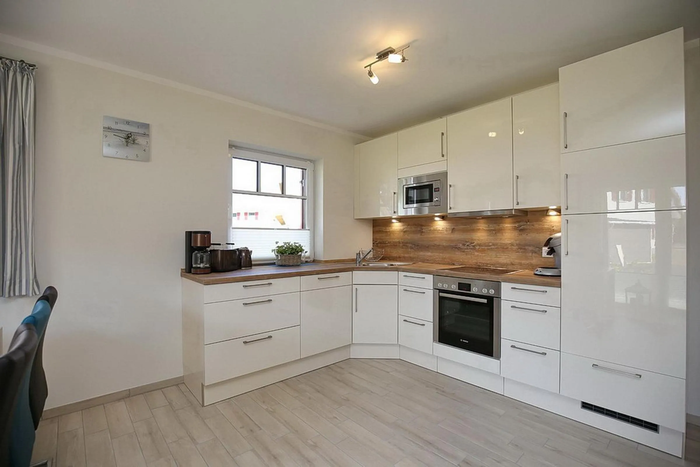 Kitchen or kitchenette in Reethaus Am Mariannenweg 13a