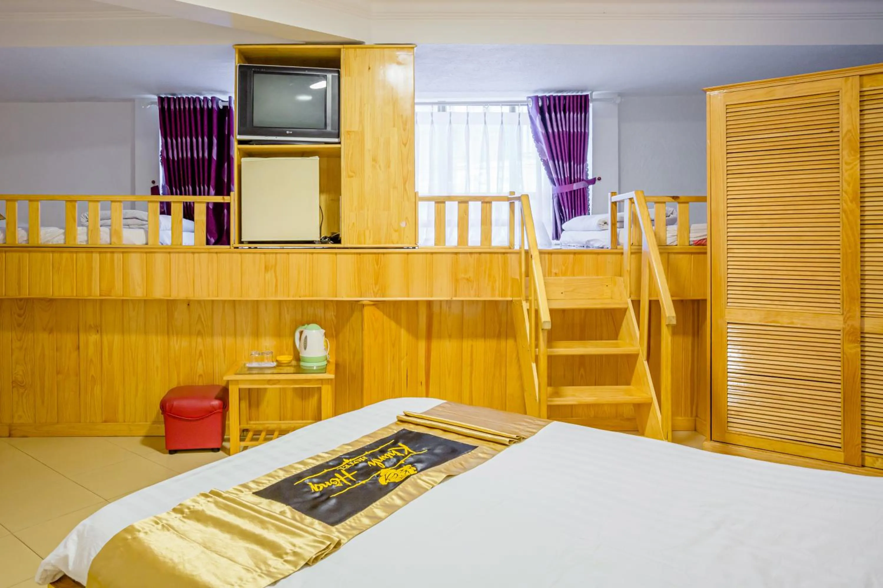 Communal lounge/ TV room, Bed in Khanh Hong Da Lat