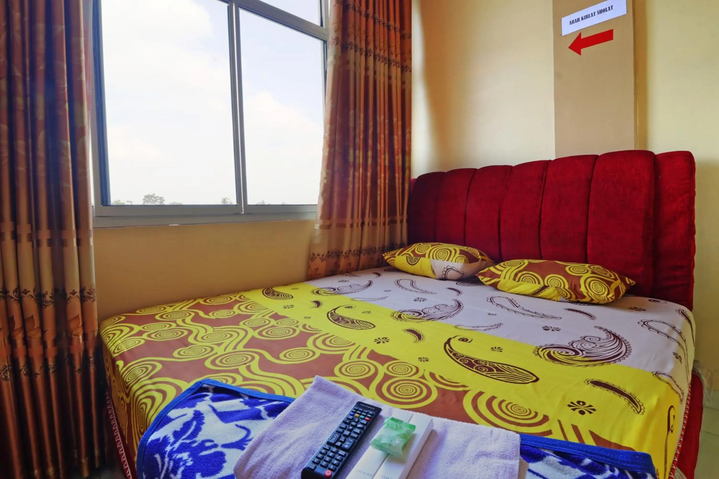 Economy Twin Room in Wisma Barokah Economy Twin Room in Wisma Barokah