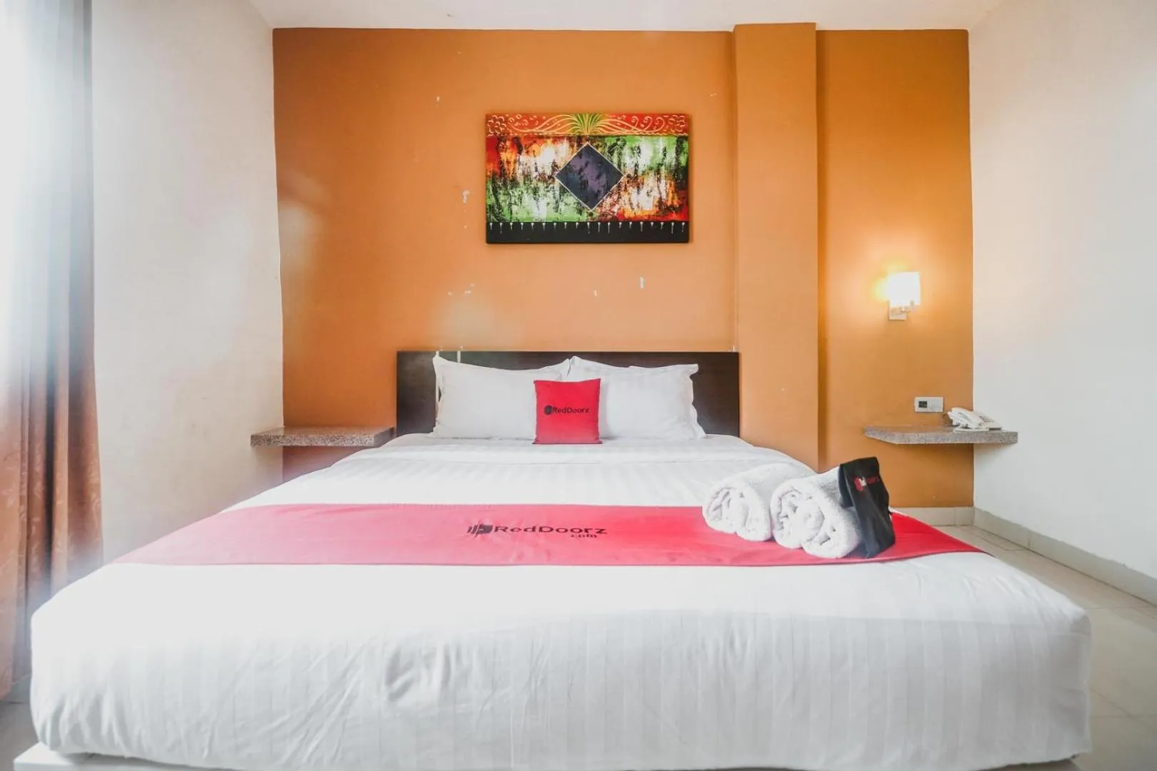 Bedroom, Bed in RedDoorz Plus near Universitas Negeri Makassar