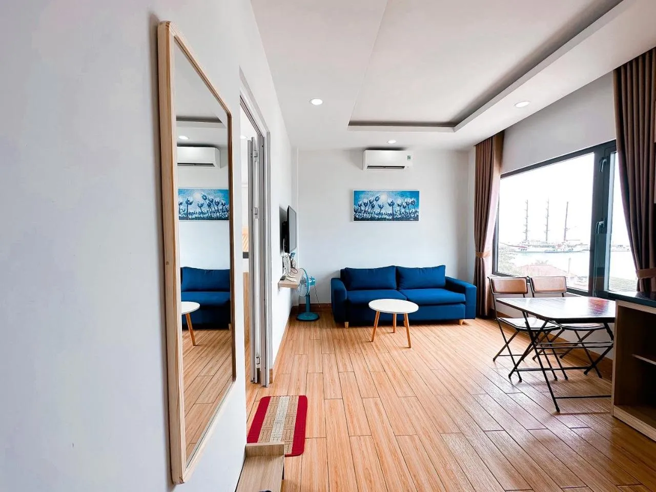 Living room in AQUA Seaview Hotel