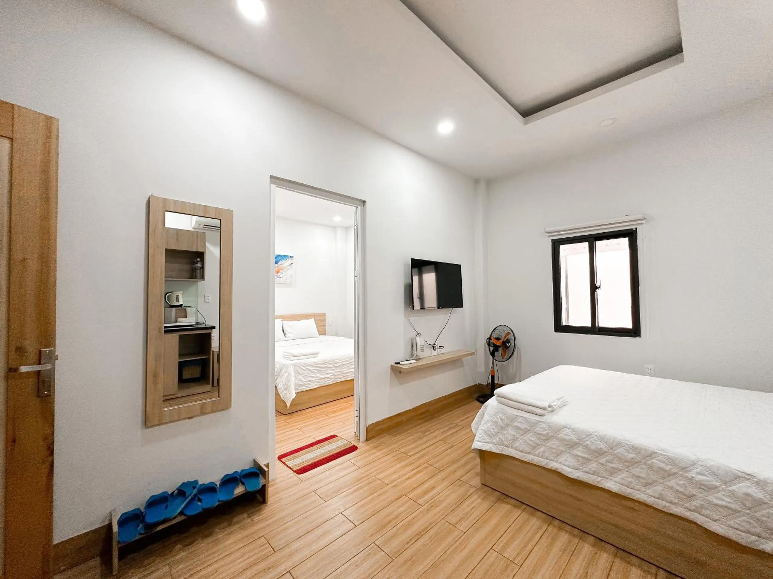 Photo of the whole room, Bed in AQUA Seaview Hotel