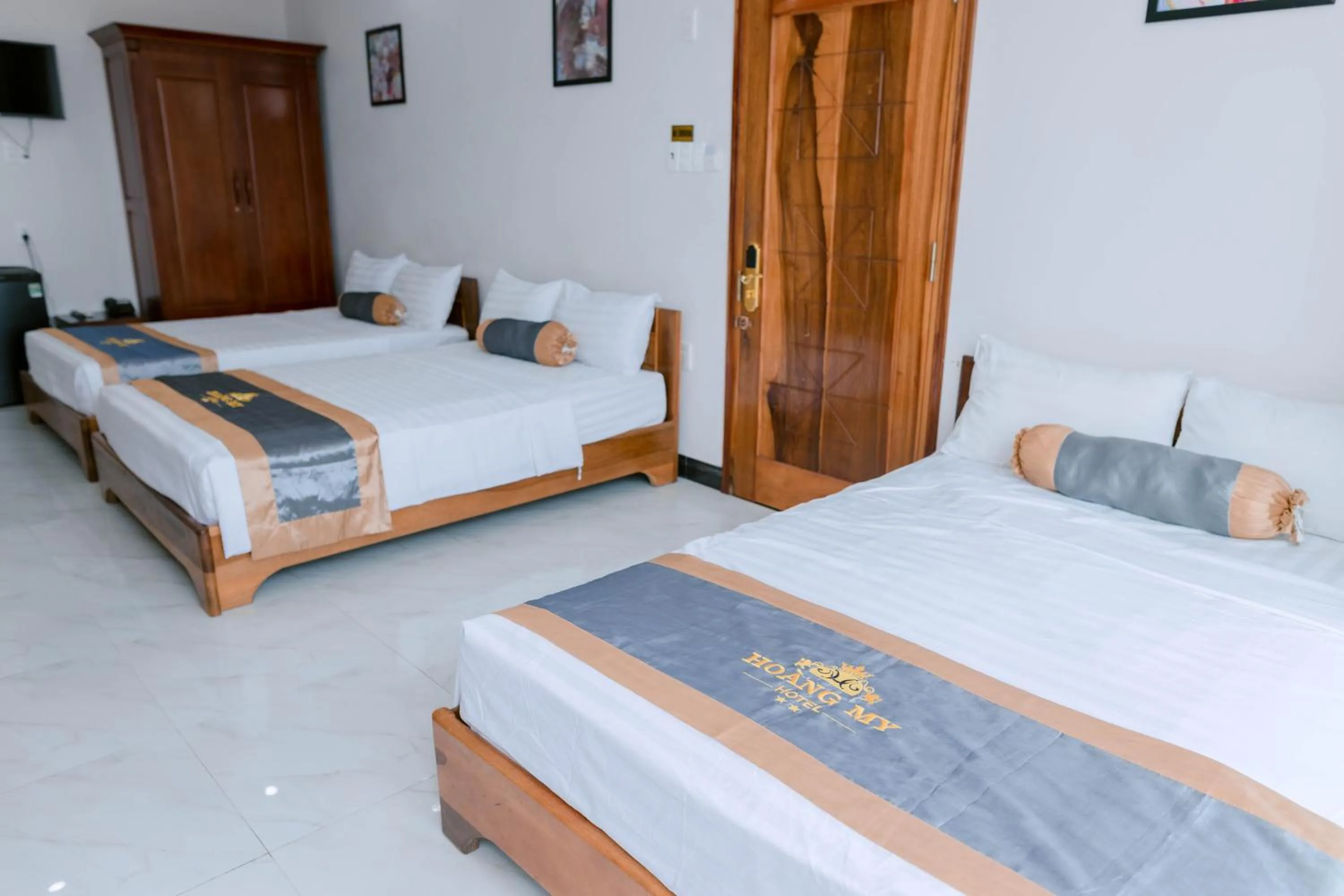 Bed in Khách sạn Hoàng My