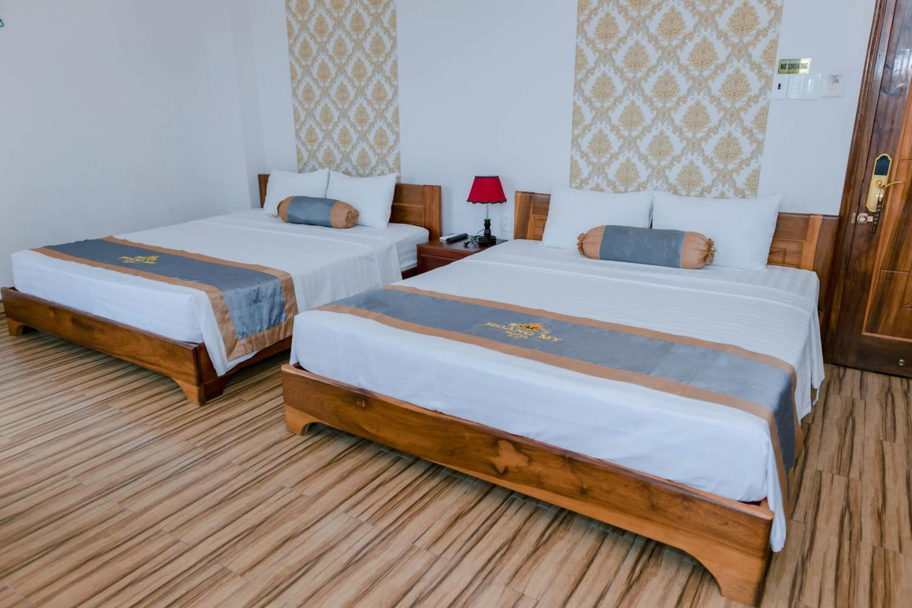 Bed in Khách sạn Hoàng My