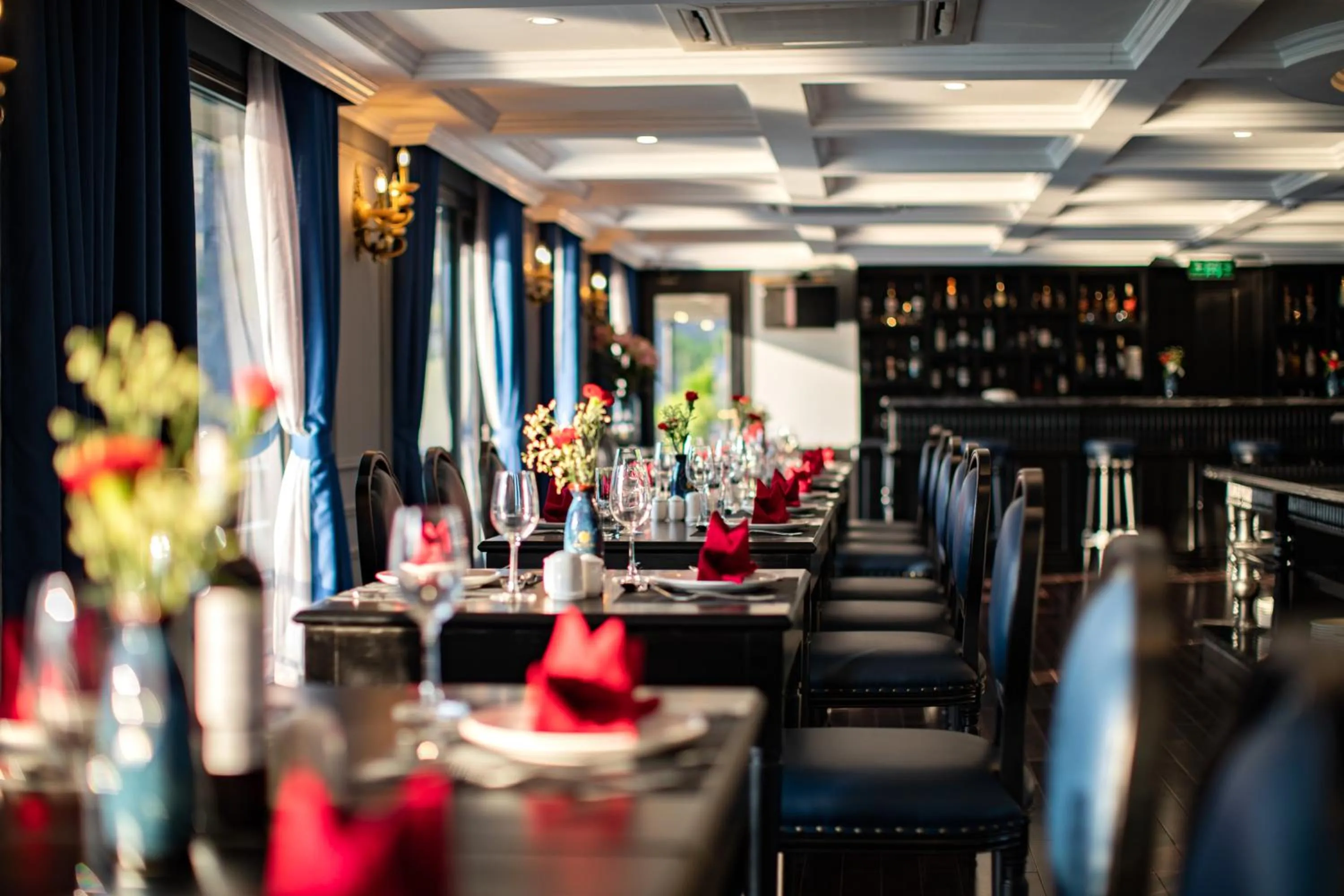 Restaurant/places to eat in Rosy Cruises