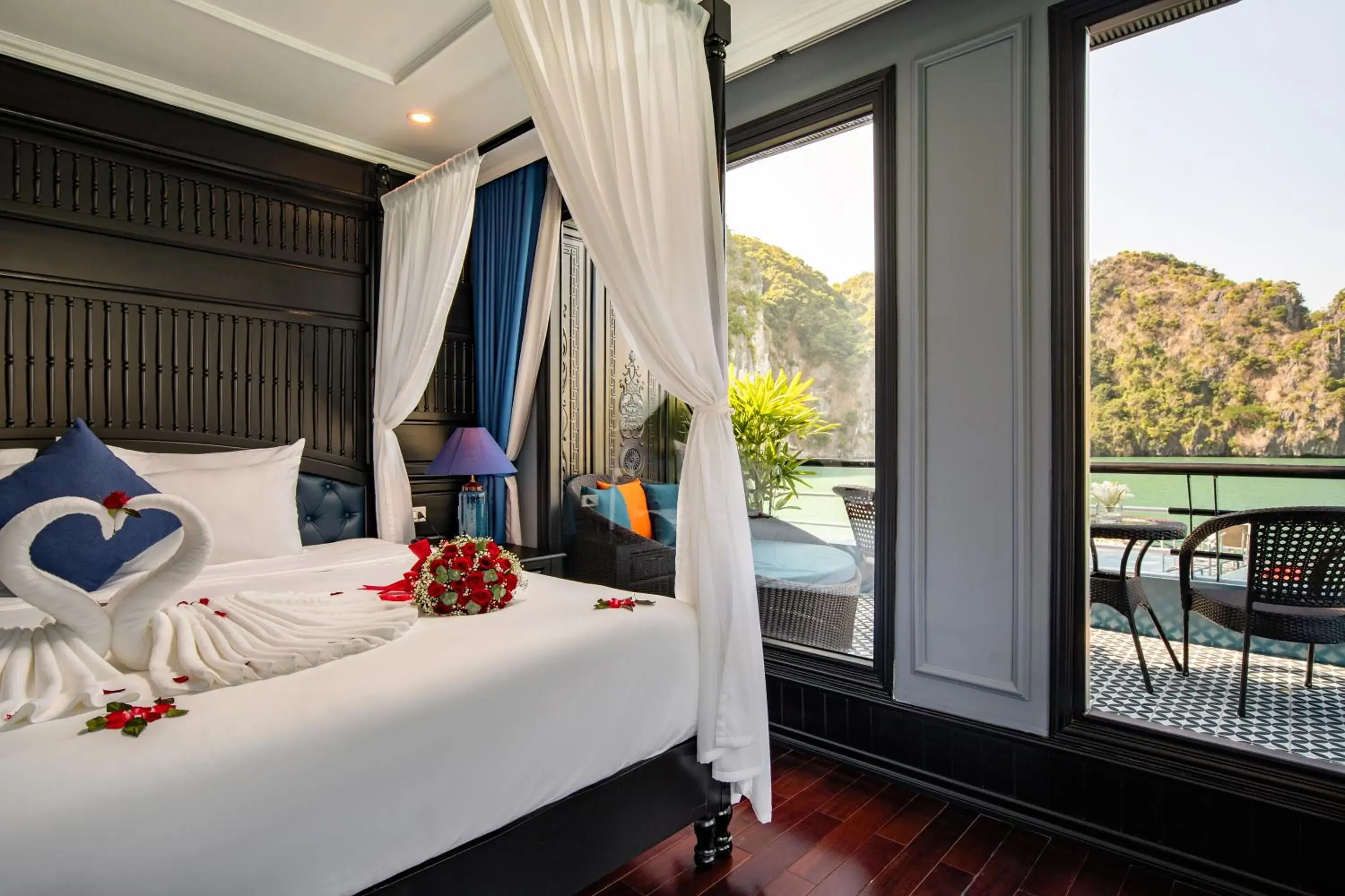 Honeymoon Suite Ocean View With Private Terrace in Rosy Cruises Honeymoon Suite Ocean View With Private Terrace in Rosy Cruises