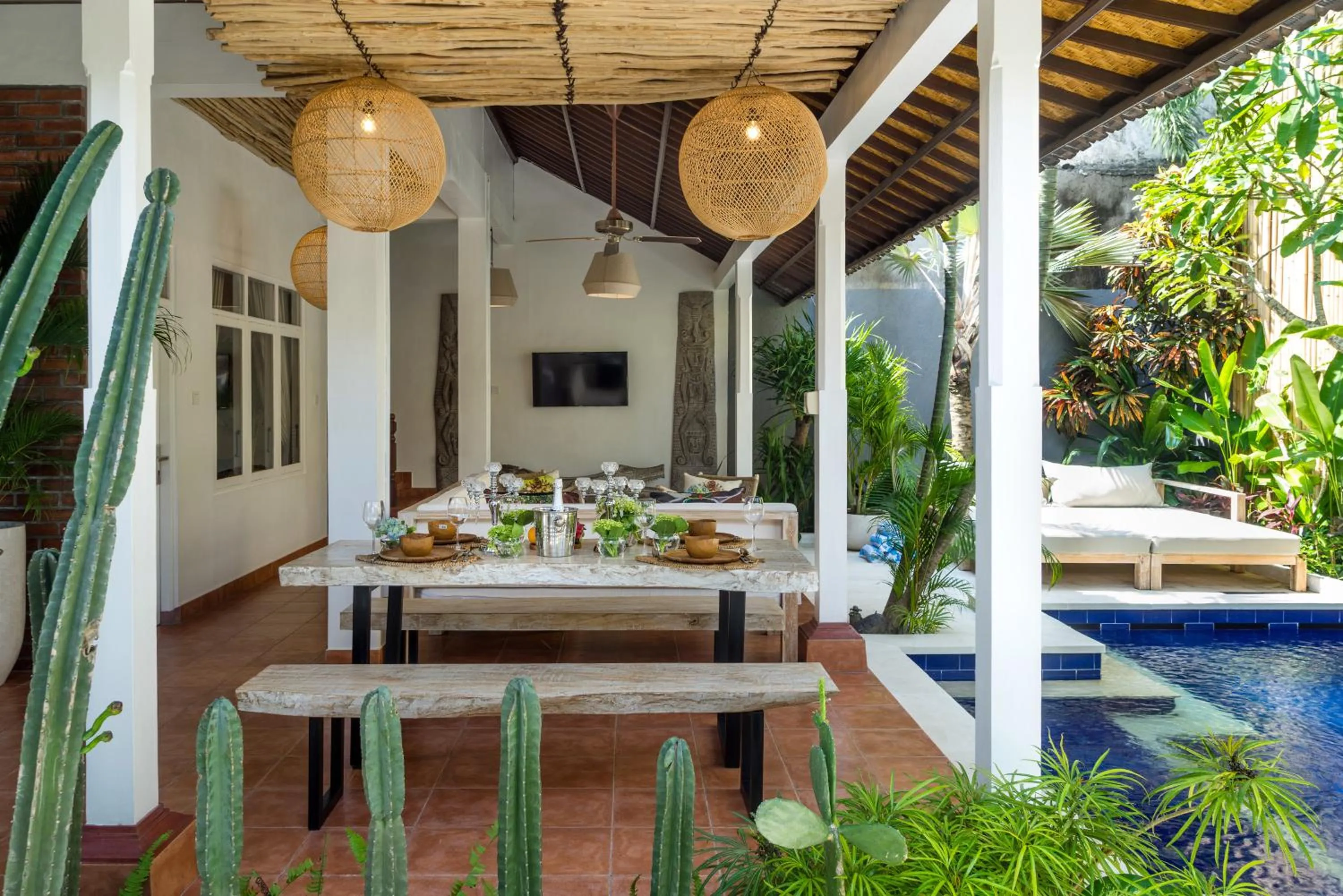 Garden in Smiling Cactus Villas