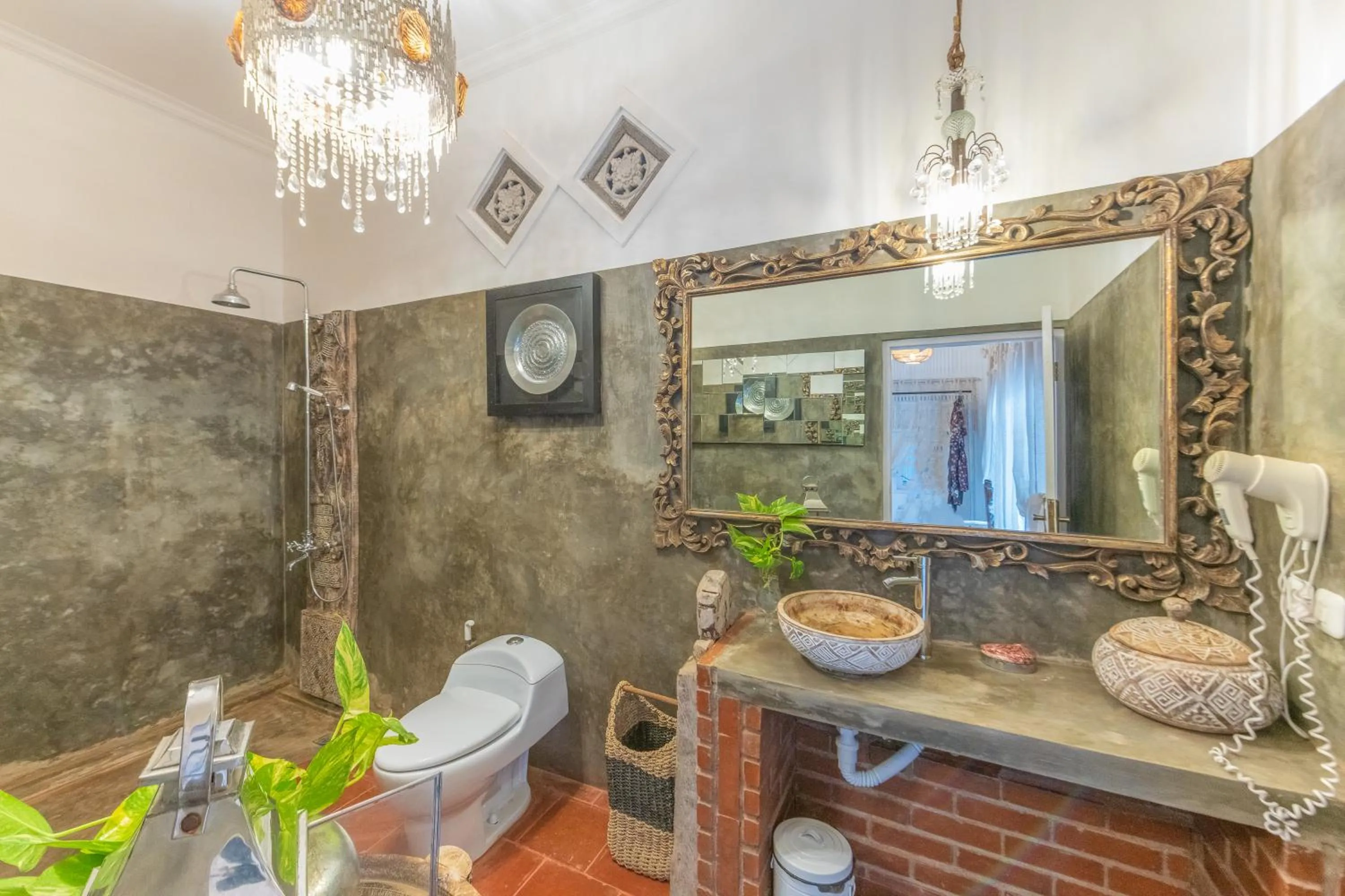 Shower in Smiling Cactus Villas