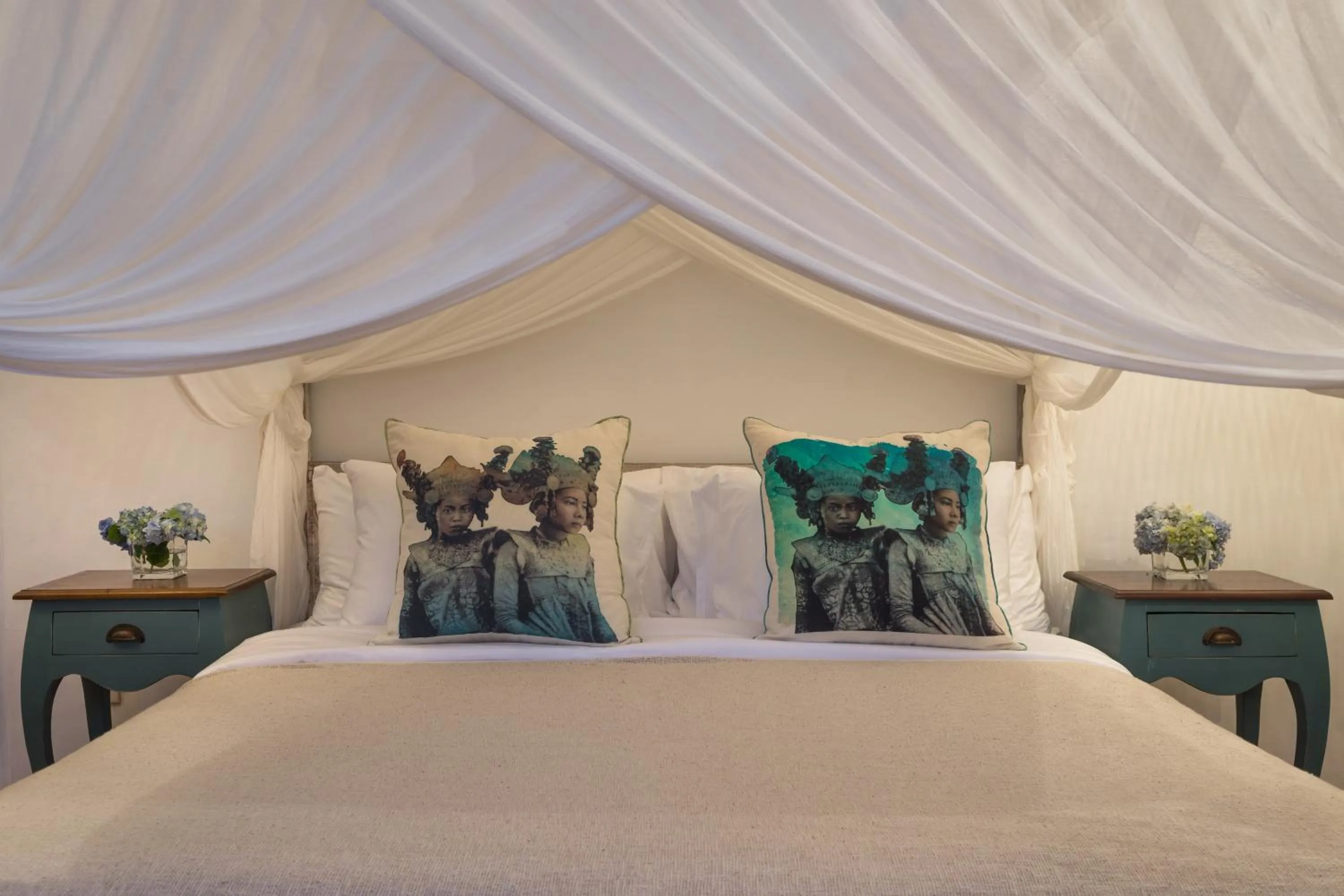 Decorative detail, Bed in Smiling Cactus Villas