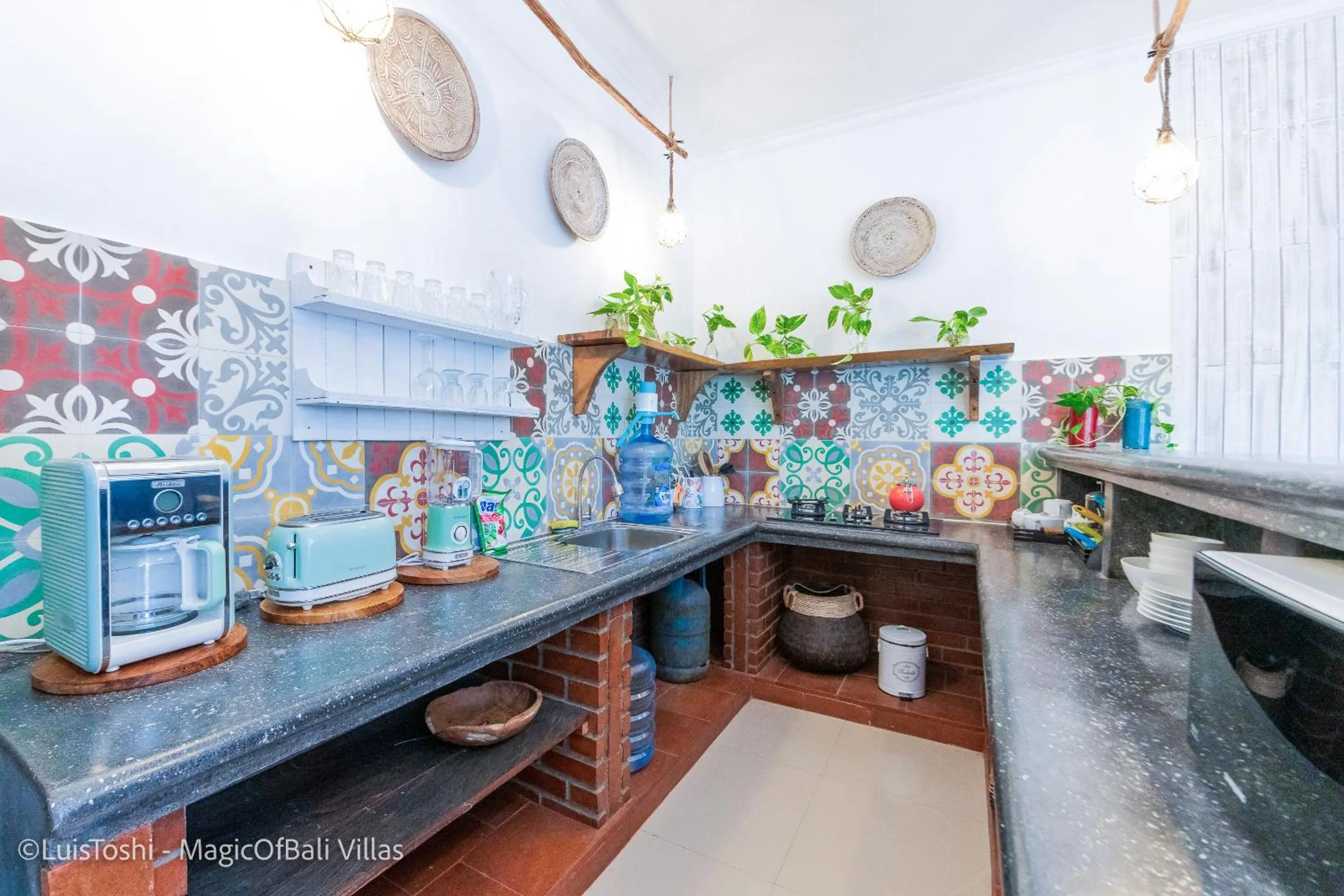 Kitchen or kitchenette in Smiling Cactus Villas