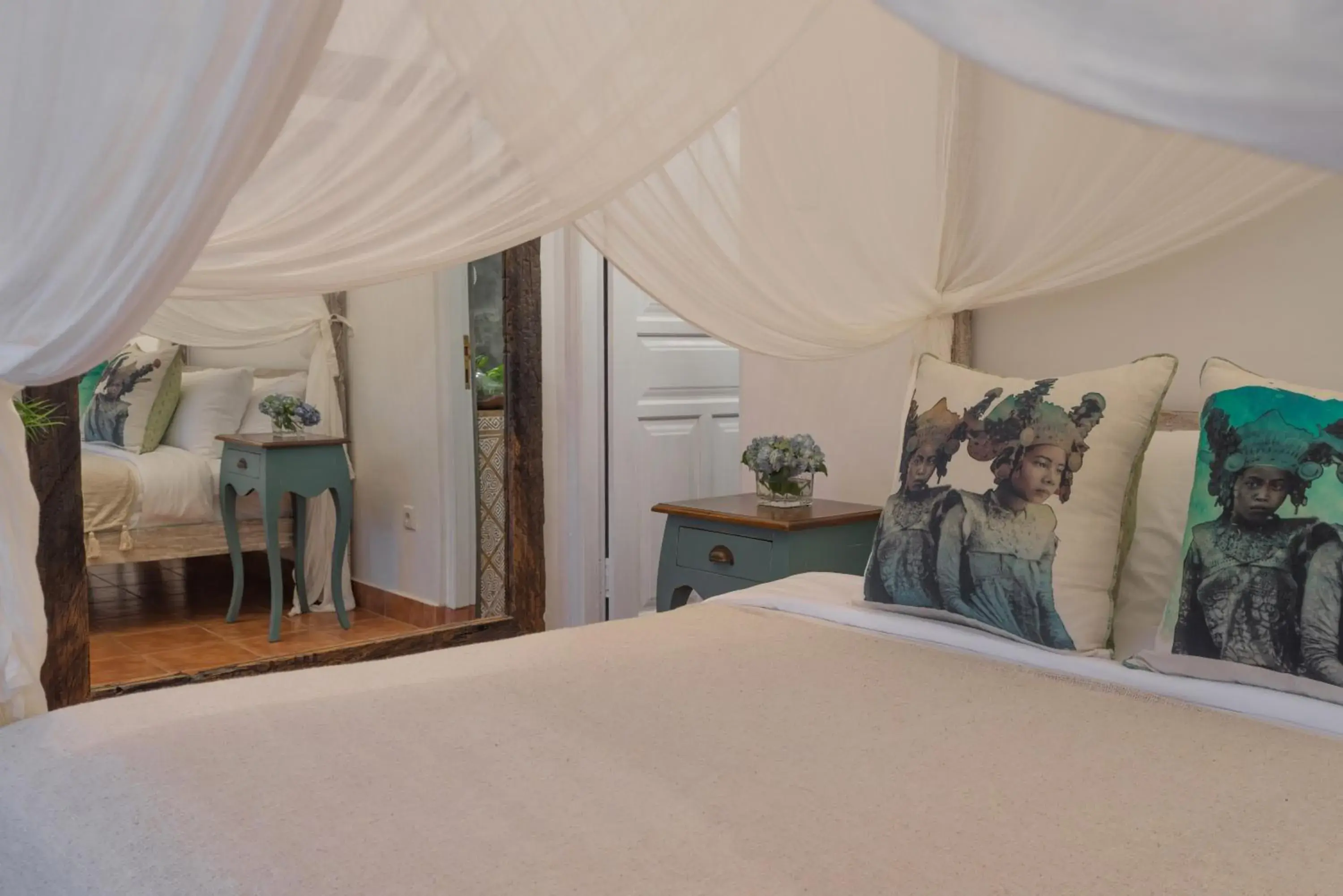 Decorative detail, Bed in Smiling Cactus Villas Decorative detail, Bed in Smiling Cactus Villas