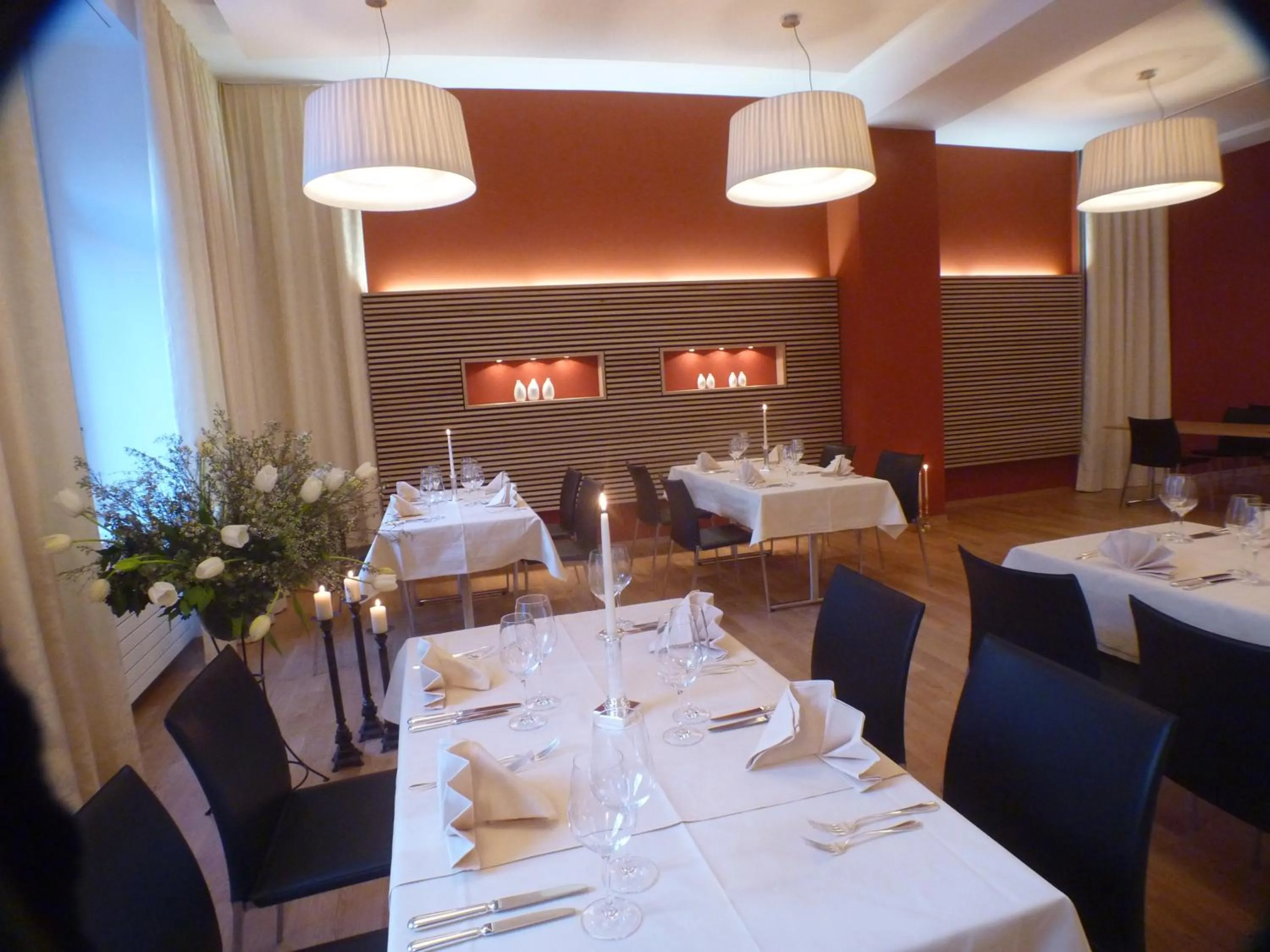 Restaurant/places to eat in Hotel Fravi