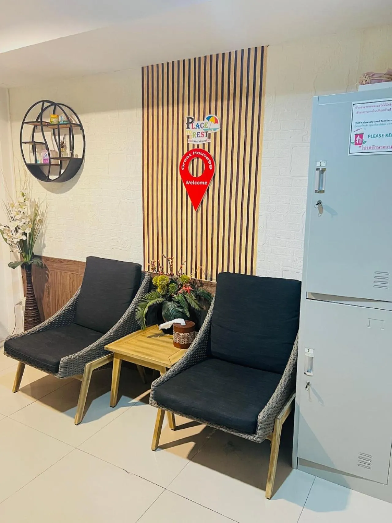 Seating area in Great House 99