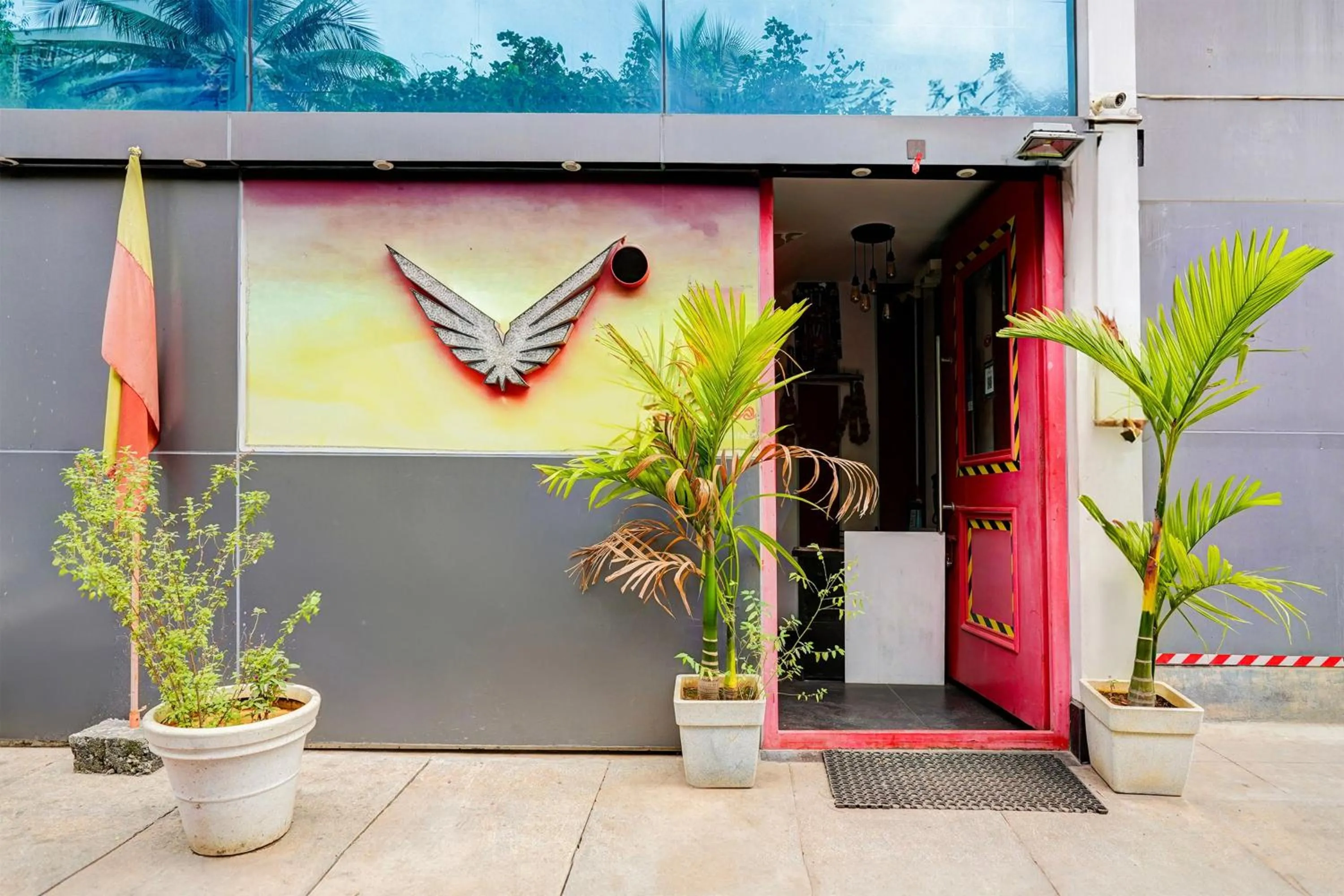 Facade/entrance in Super Townhouse RR Nagar