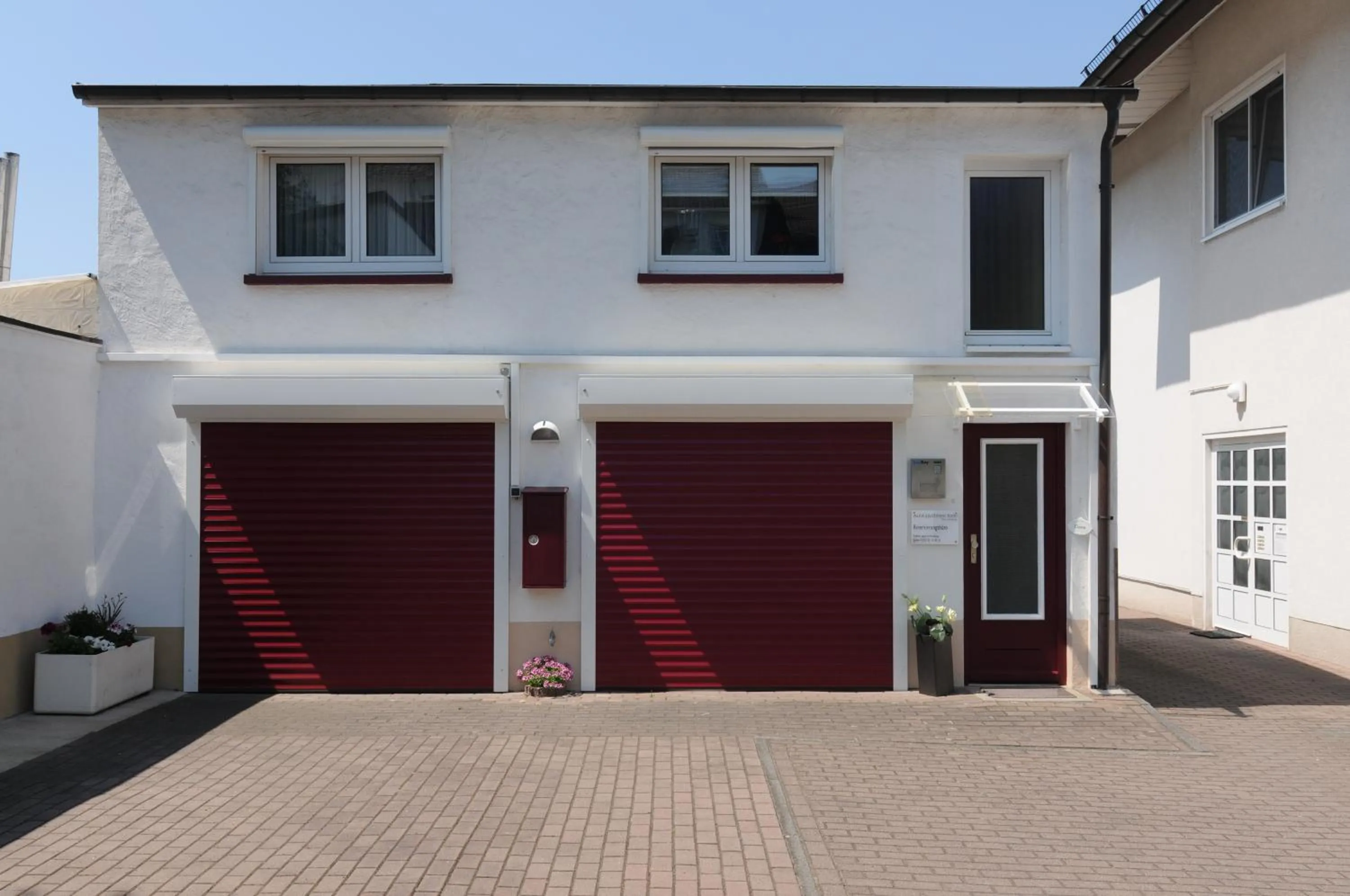 Property building in Alfa Apartment Hotel