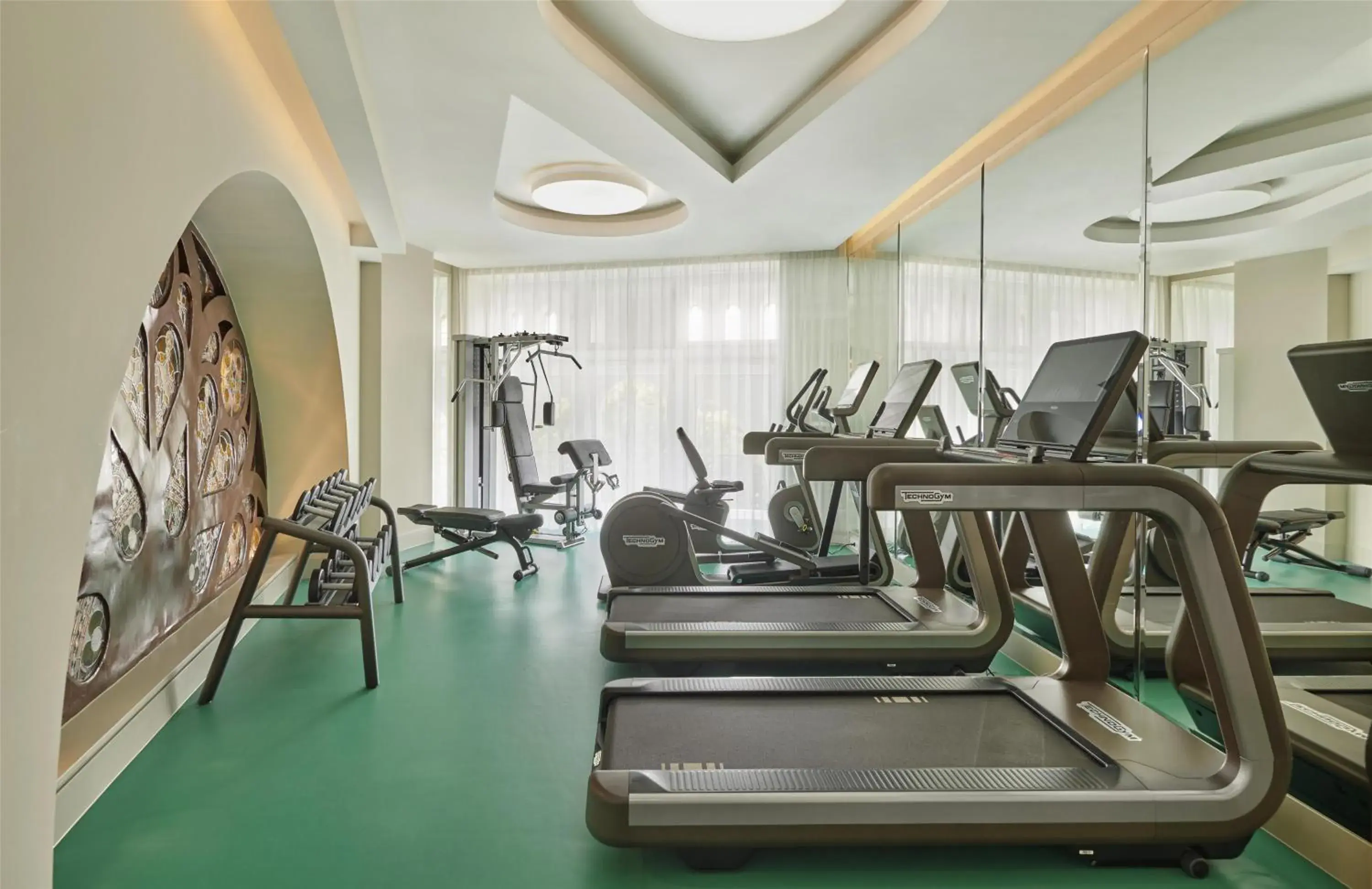 Fitness centre/facilities in Párisi Udvar Hotel Budapest, part of Hyatt Fitness centre/facilities in Párisi Udvar Hotel Budapest, part of Hyatt