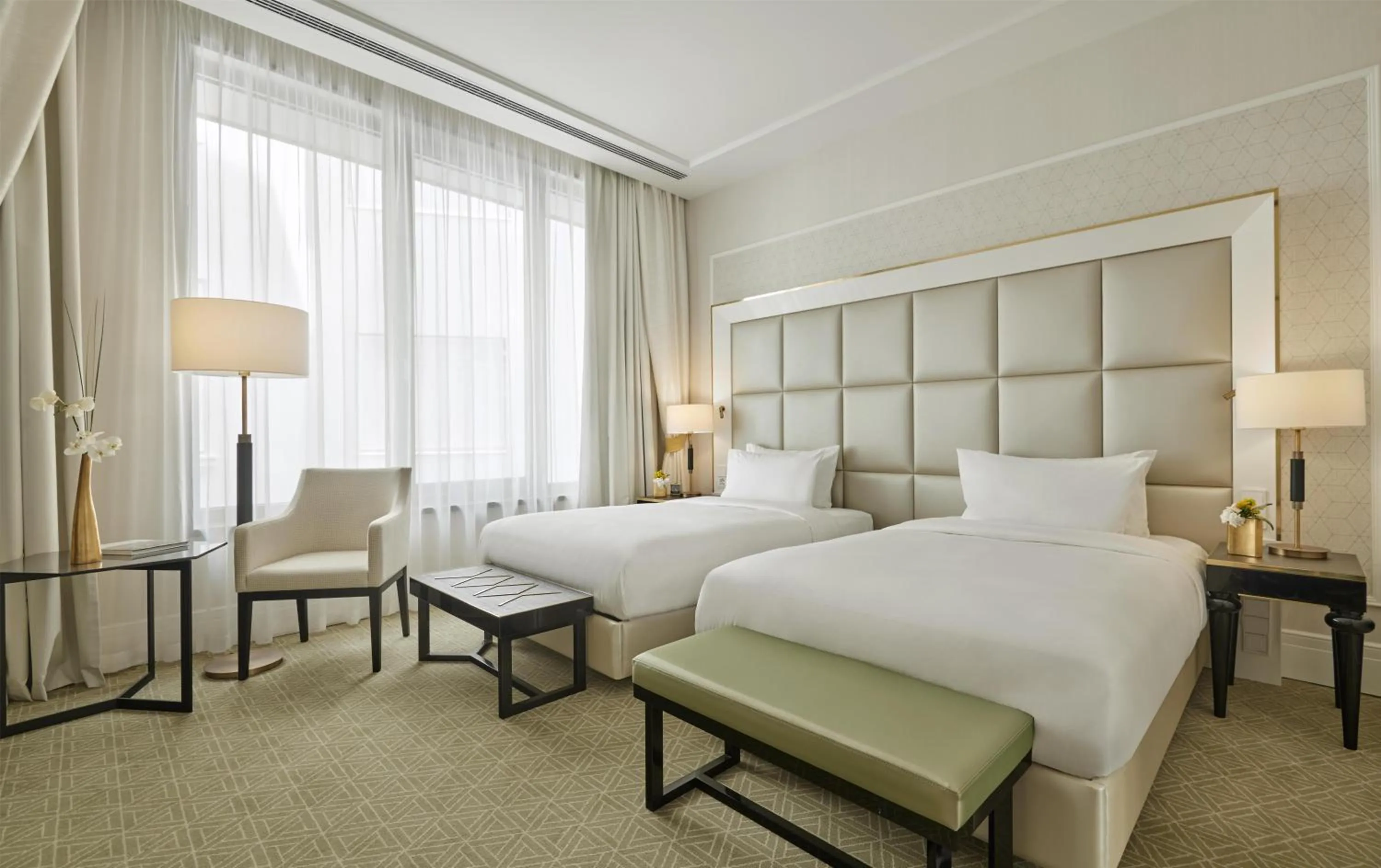 Bedroom, Bed in Párisi Udvar Hotel Budapest, part of Hyatt