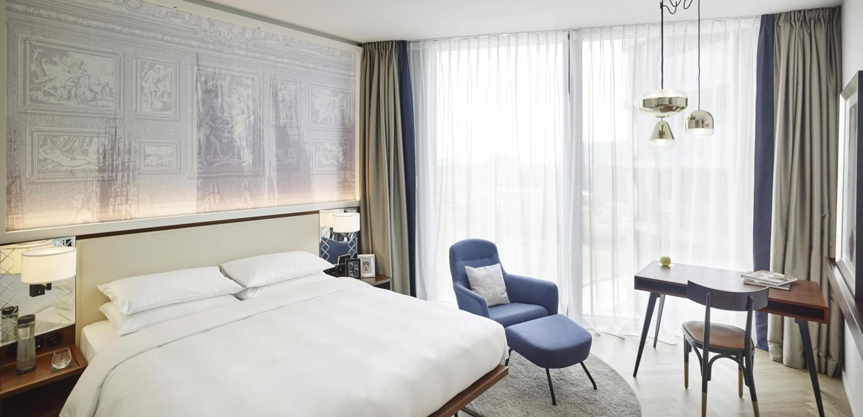 Bedroom, Bed in Hyatt Regency Vienna