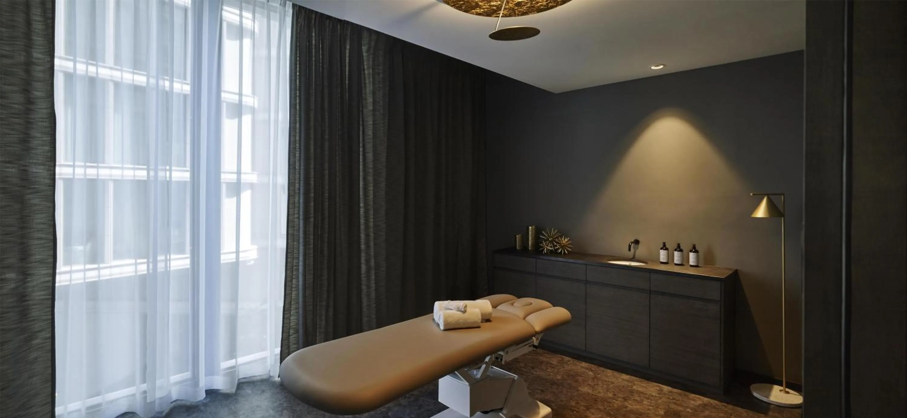 Spa and wellness centre/facilities in Hyatt Regency Vienna