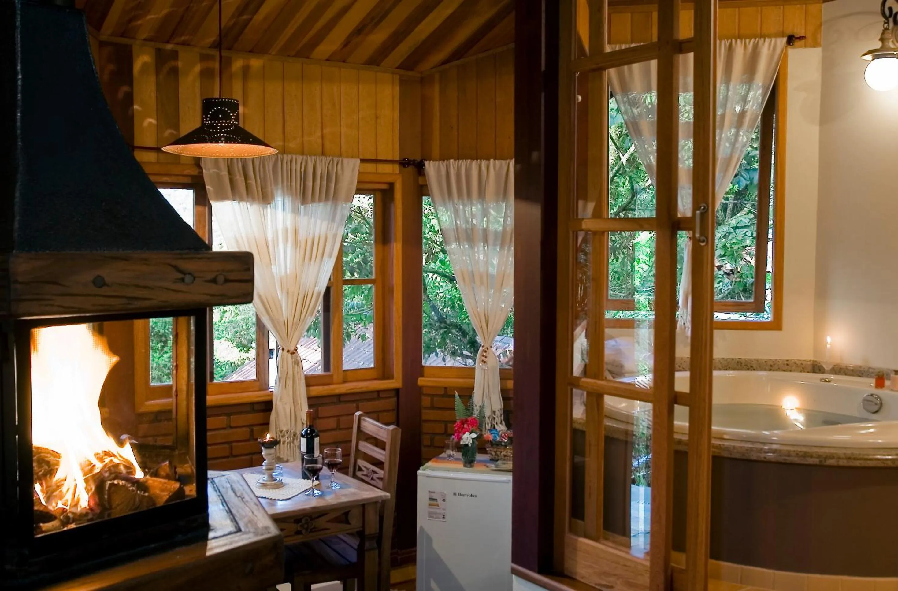 Dining area in Pousada Moriá