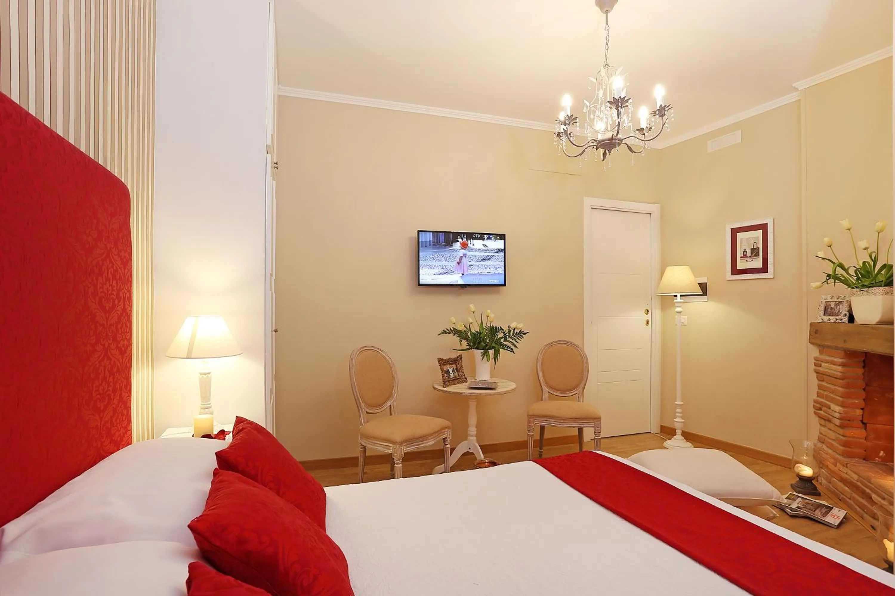 Bedroom, Bed in Daplace - HQH Colosseo