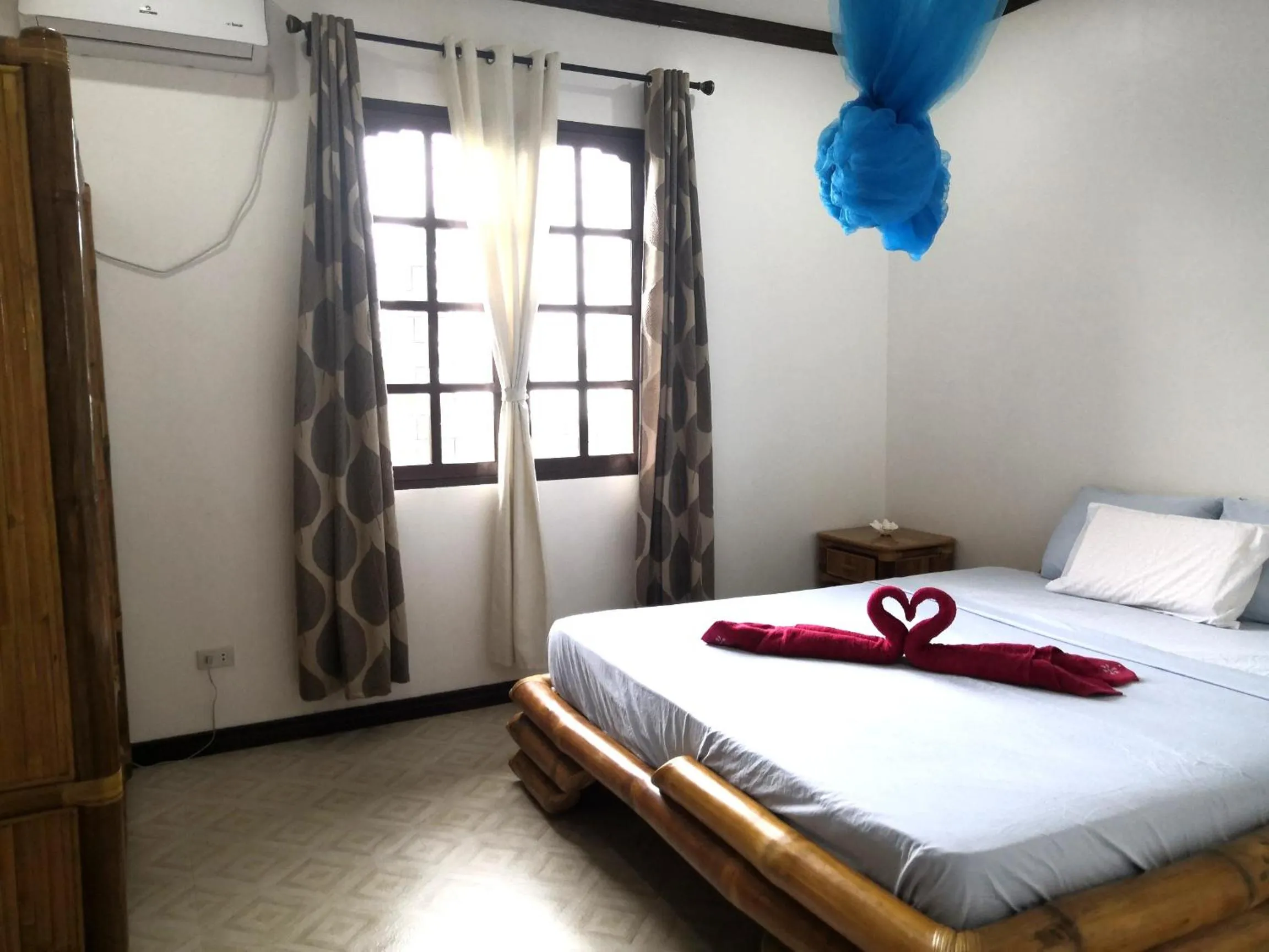 Bedroom, Bed in Beyond Island