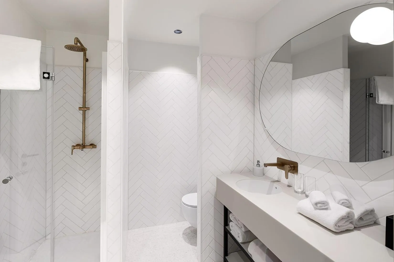 Toilet in Hotel Grand Koper