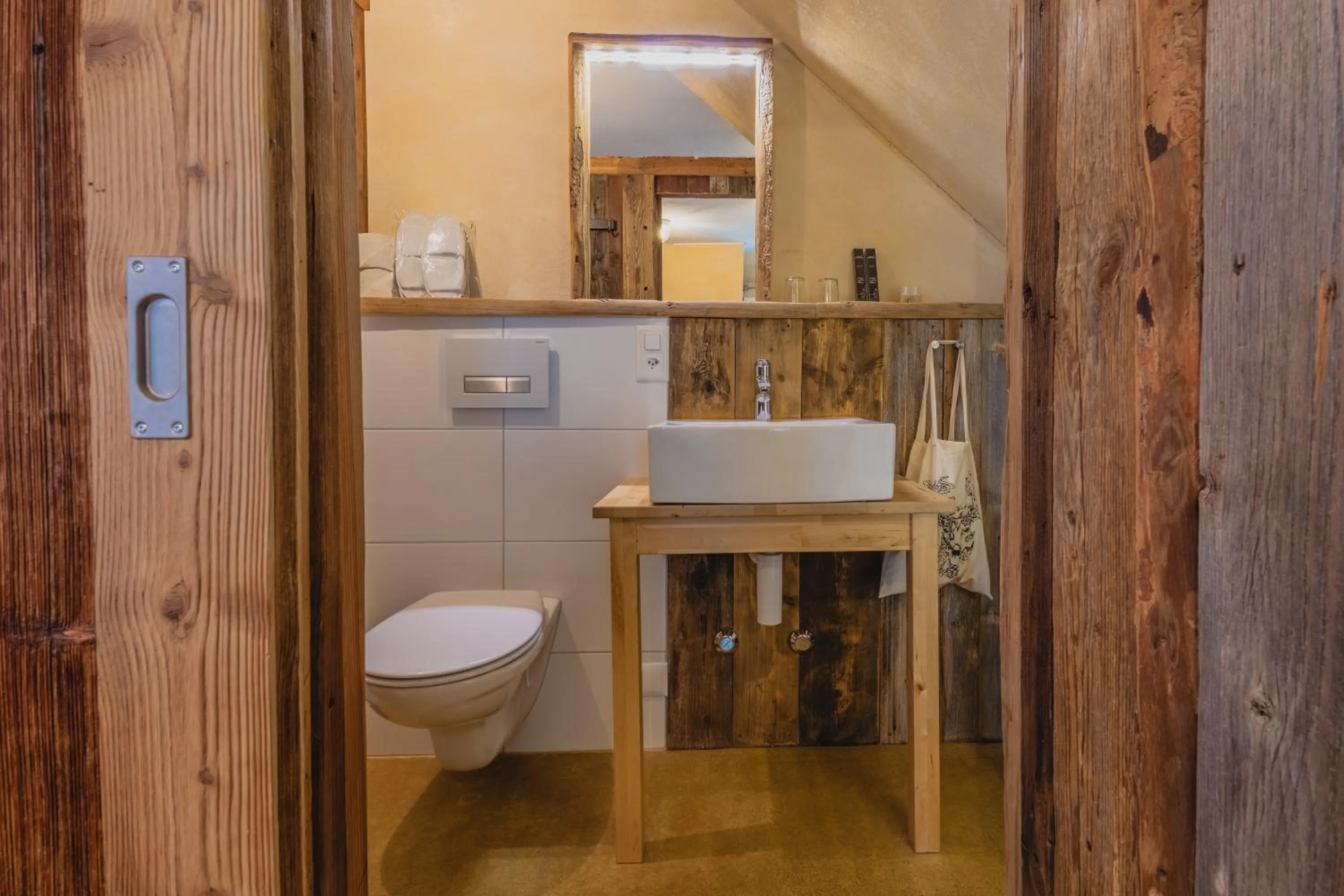Bathroom in Apart Hotel Wetterhorn