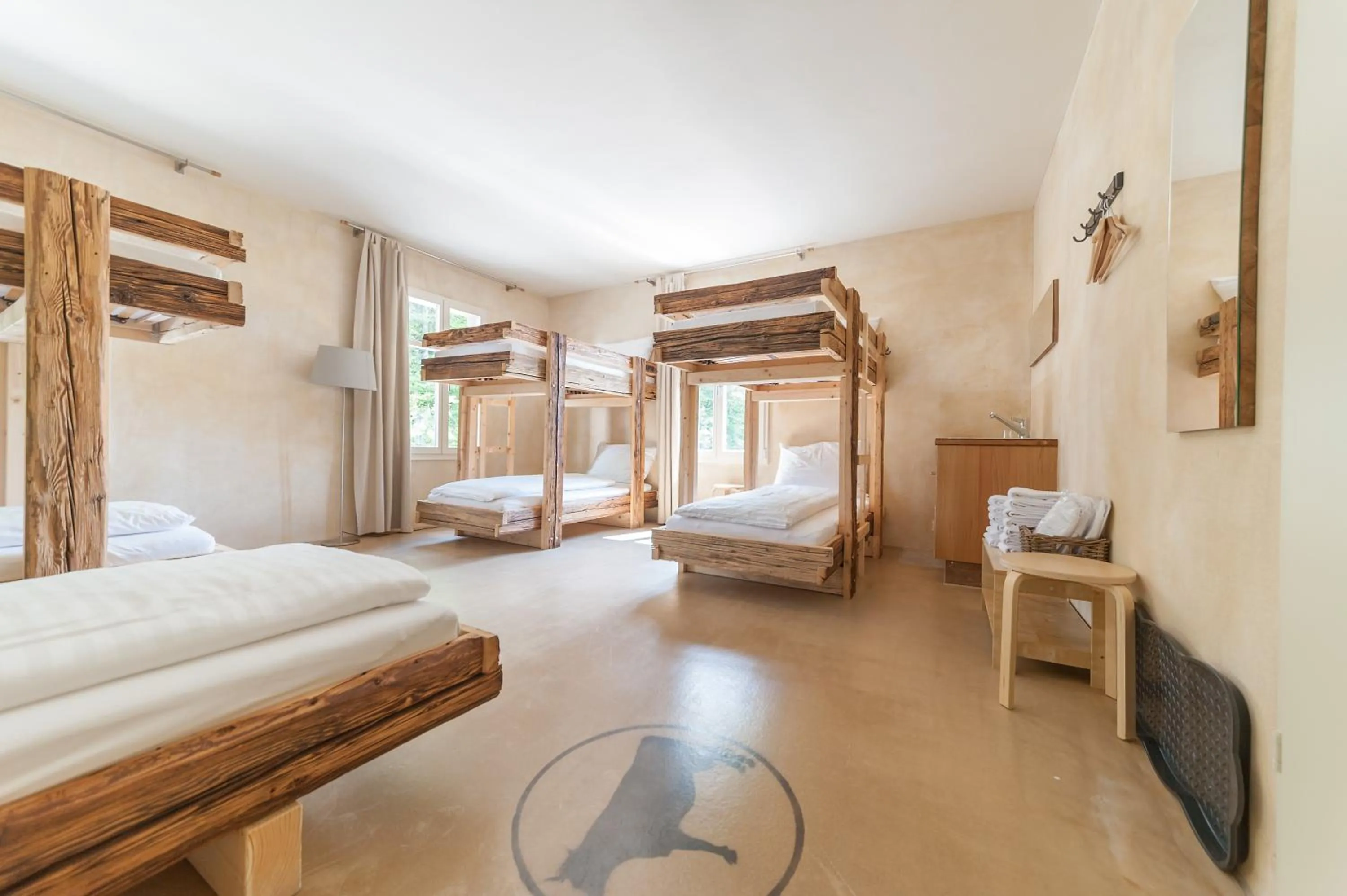 Photo of the whole room, Bed in Apart Hotel Wetterhorn