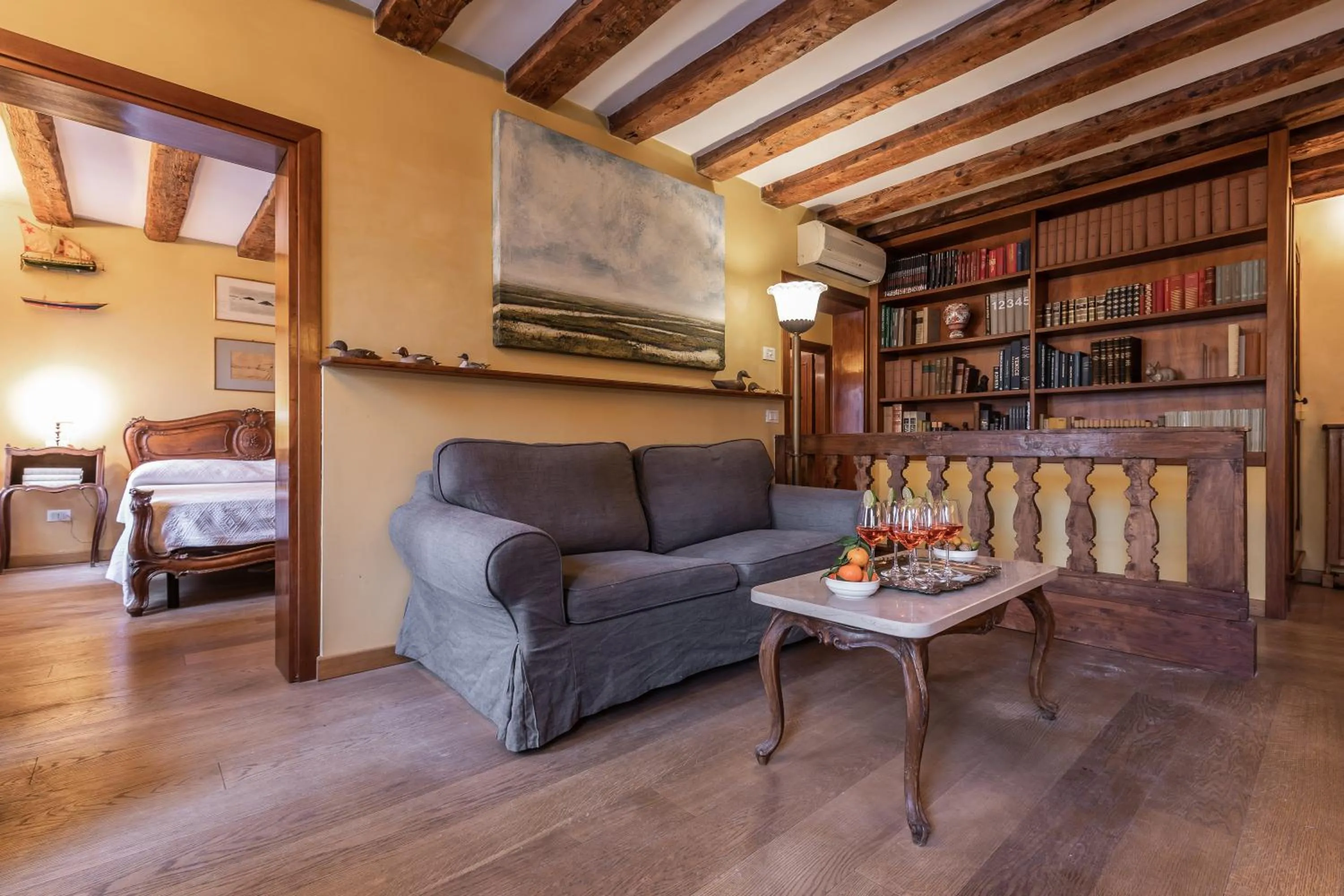 Seating area, Bed in La Tana Cozy Apartment in Campo San Maurizio