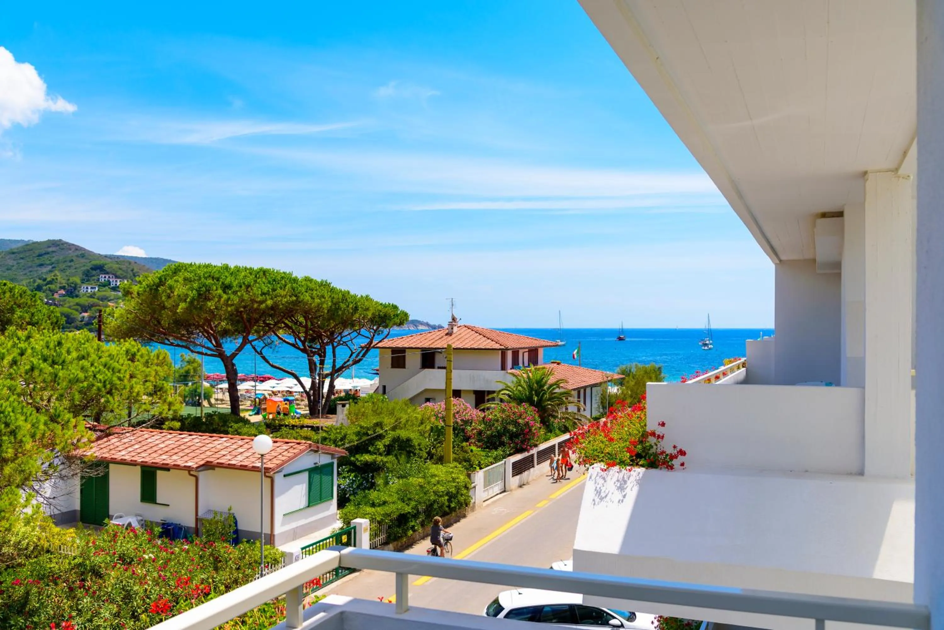 Spring in Hotel Montecristo