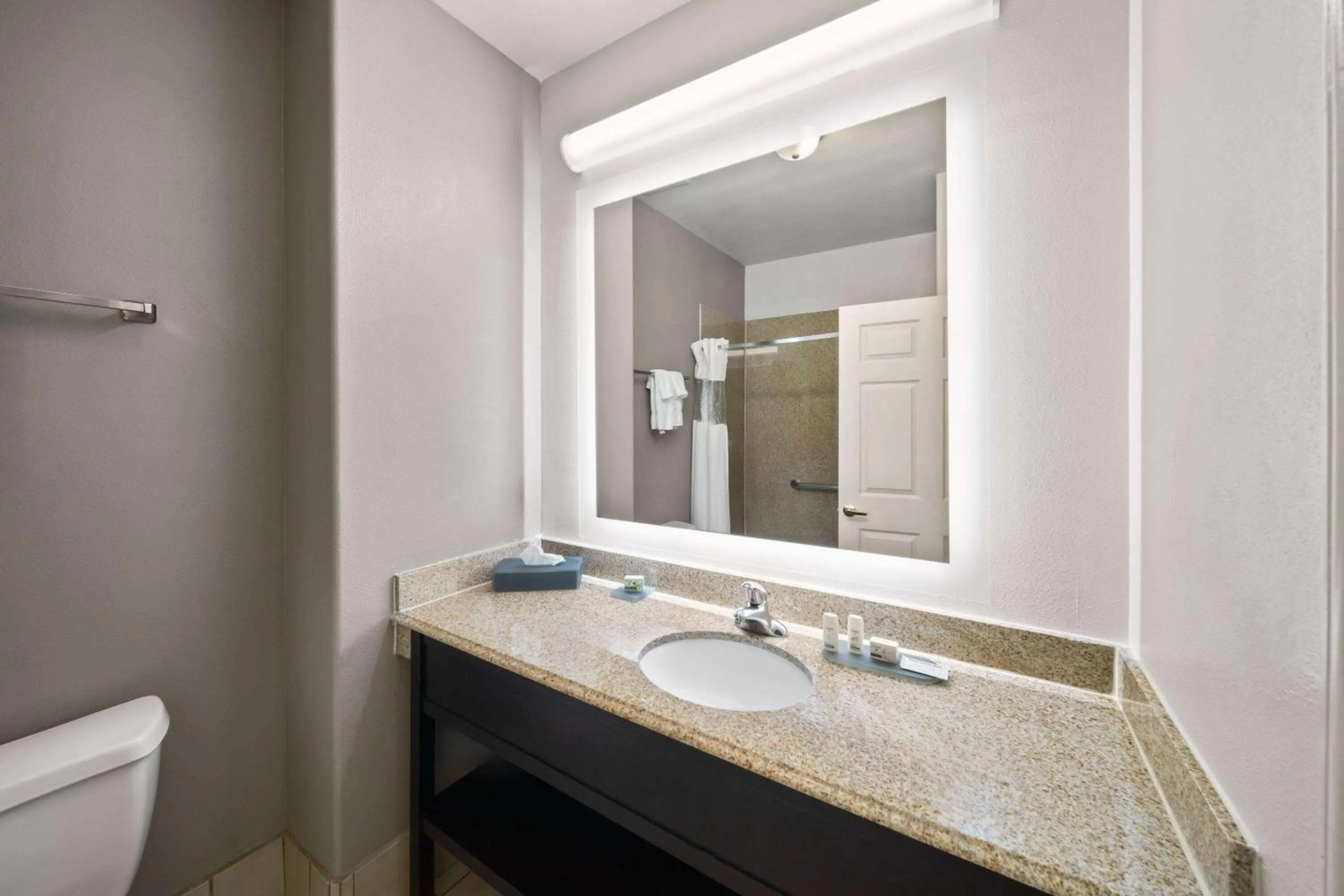 Bathroom in La Quinta by Wyndham Deer Park