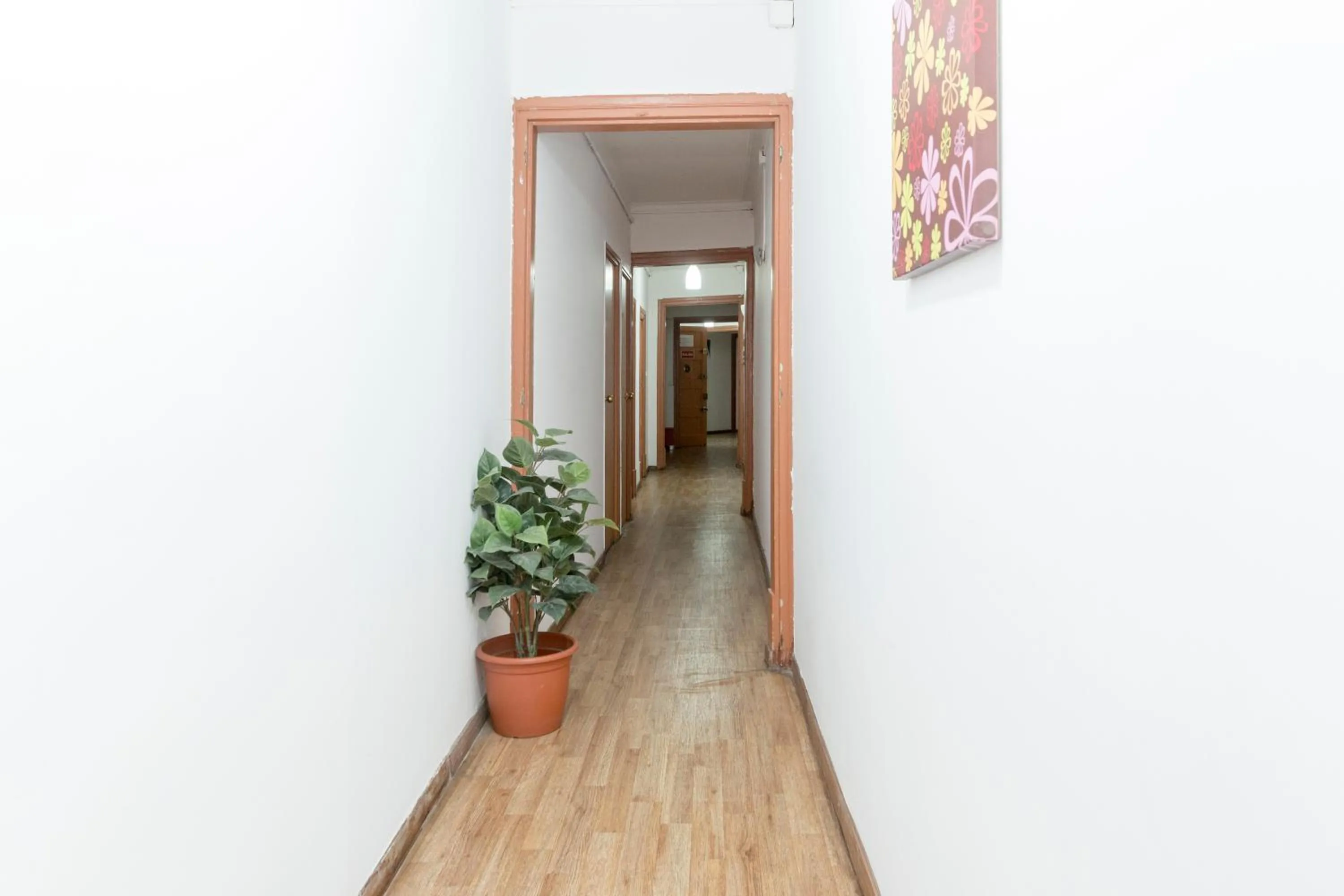 Decorative detail in Pensión Dani