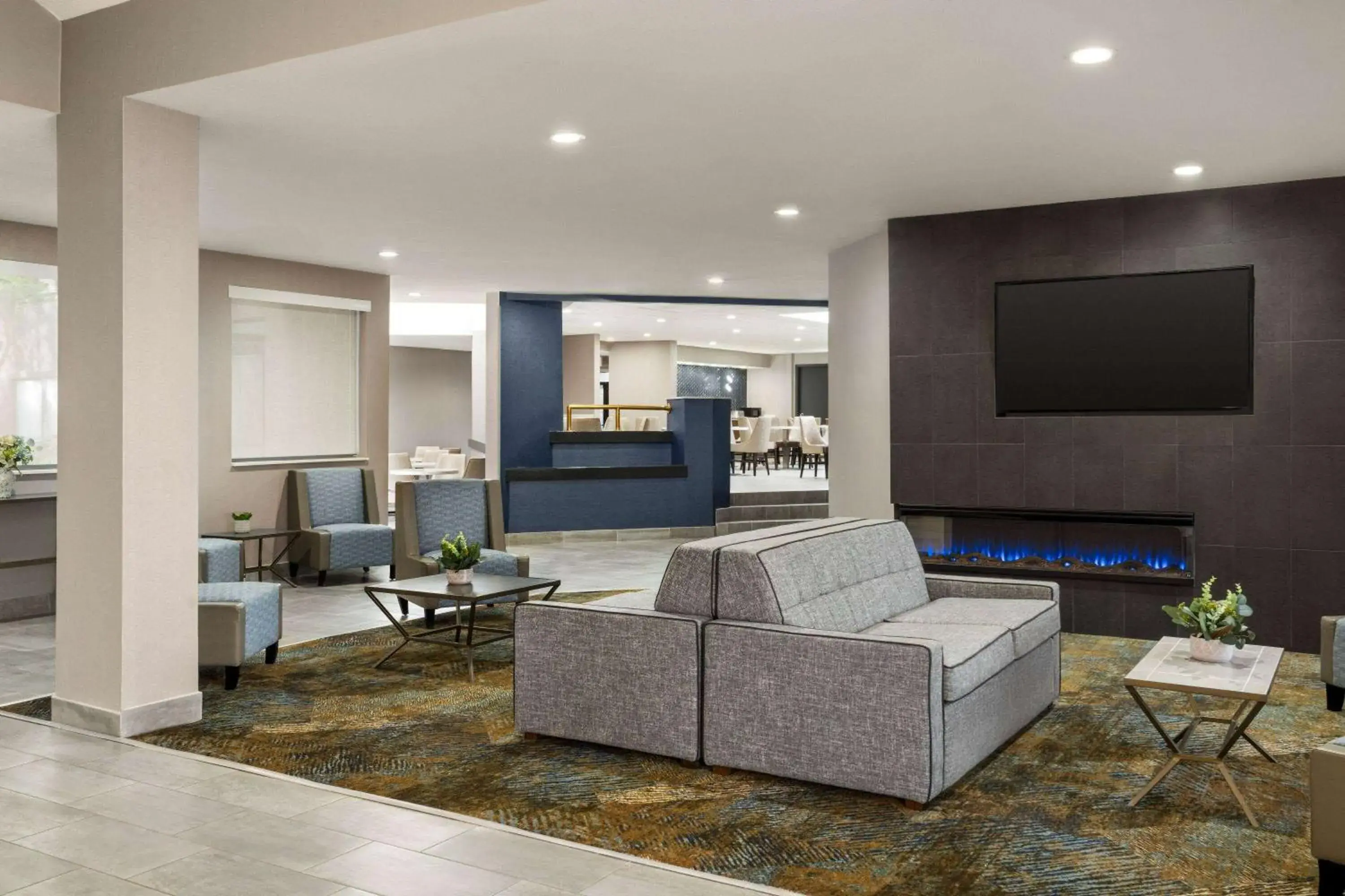 Lobby or reception in La Quinta by Wyndham Round Rock North Lobby or reception in La Quinta by Wyndham Round Rock North