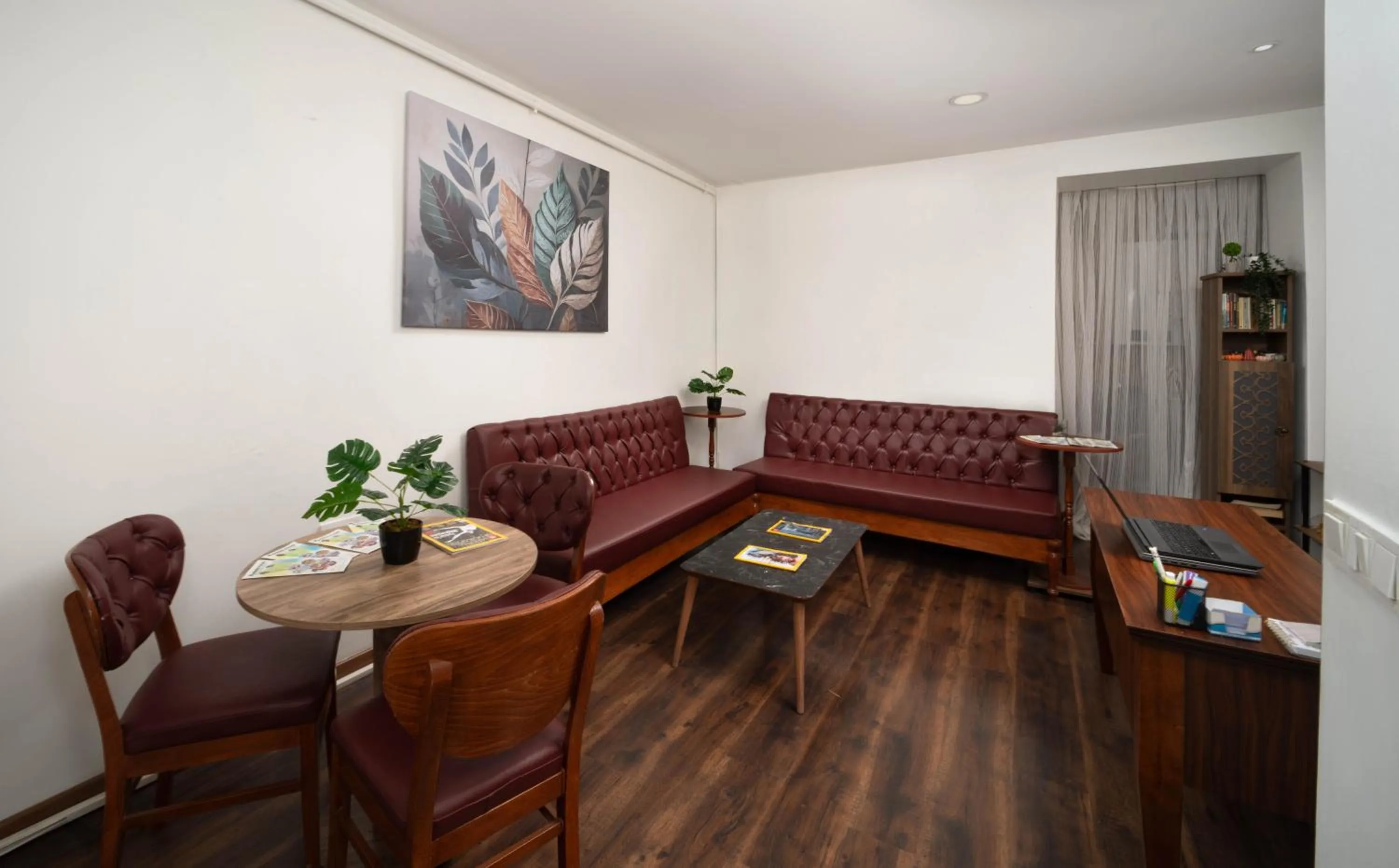 Seating area in Taksim Mood