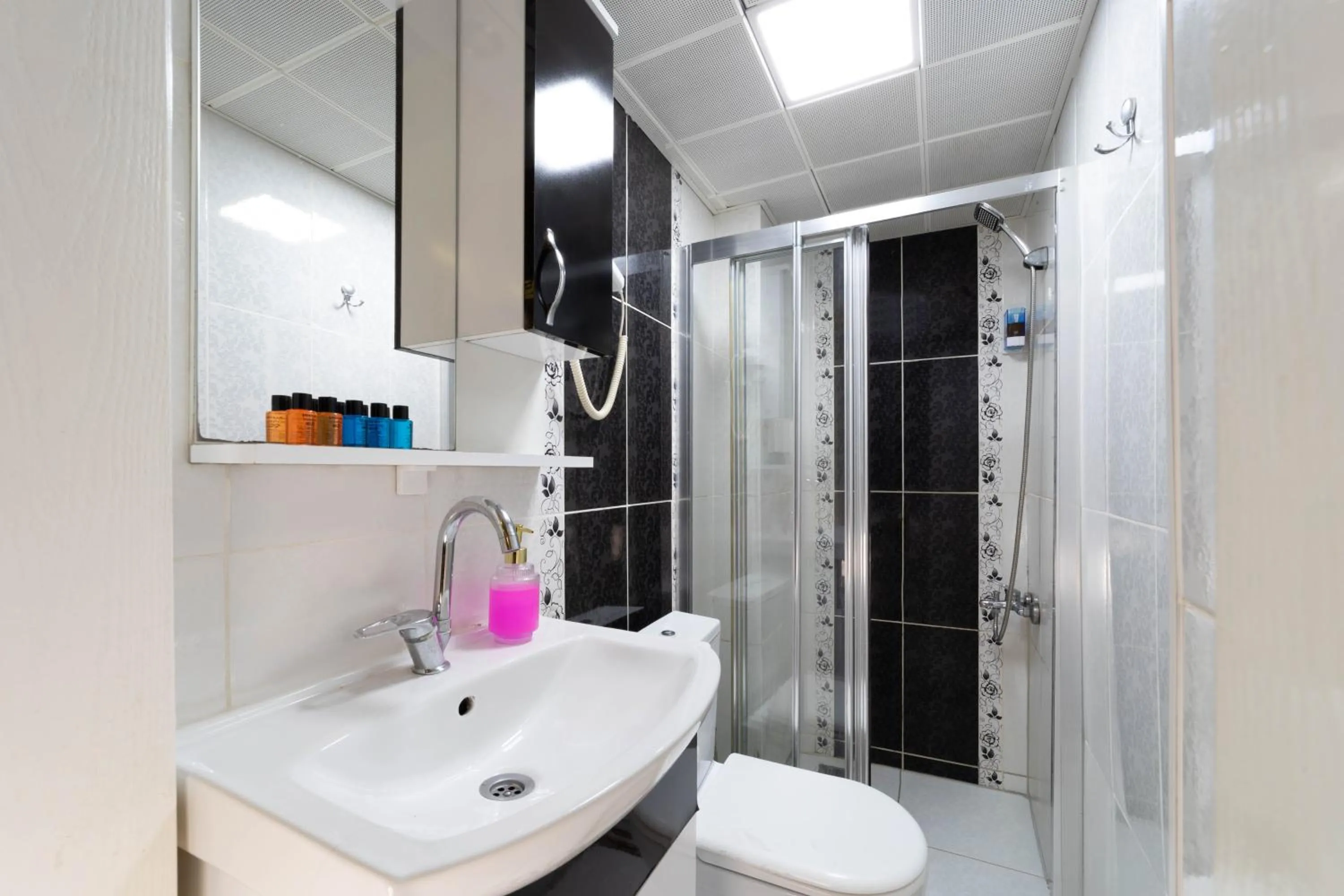 Bathroom in Taksim Mood