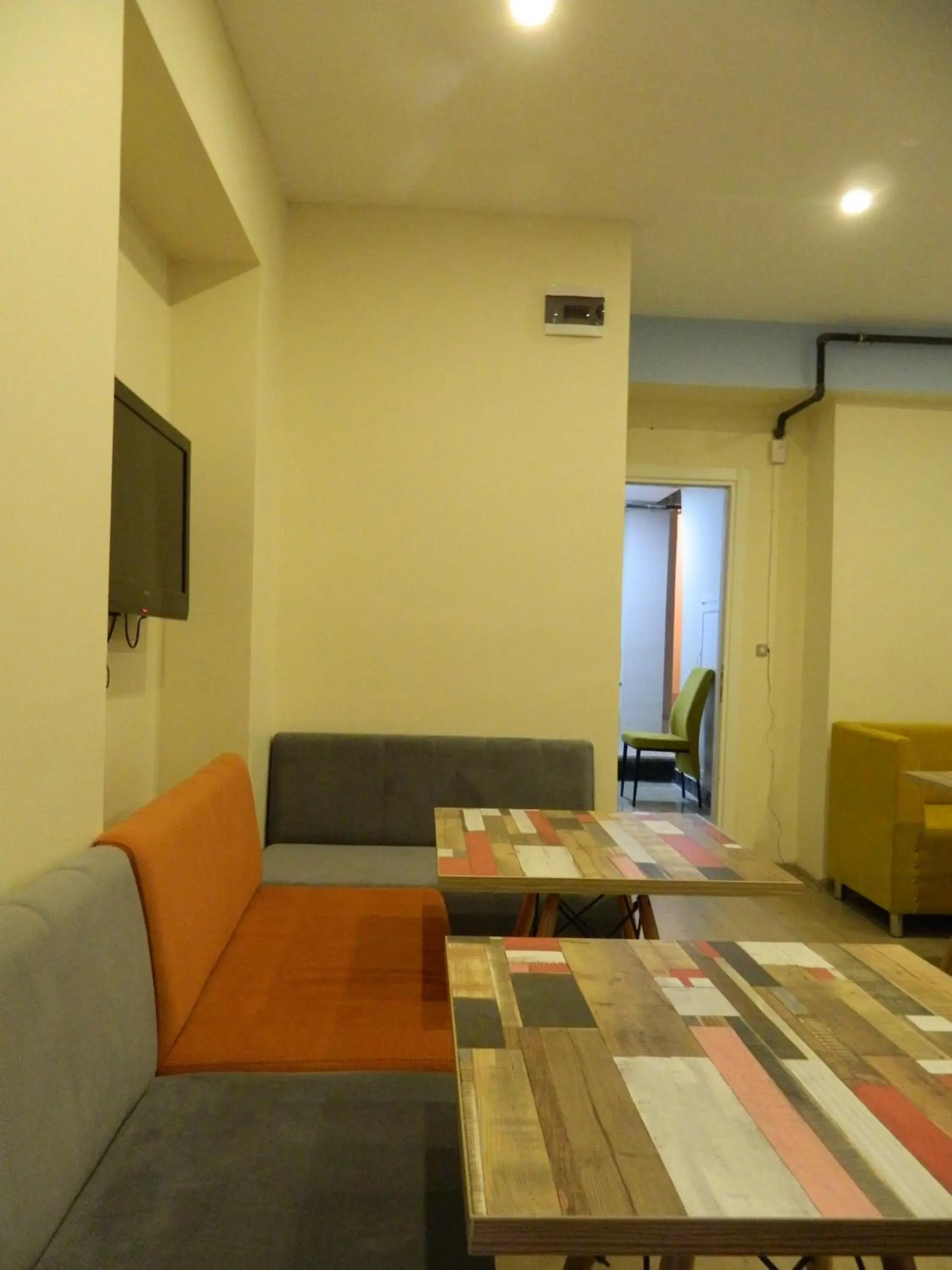 Lounge or bar in Taksim Mood Lounge or bar in Taksim Mood