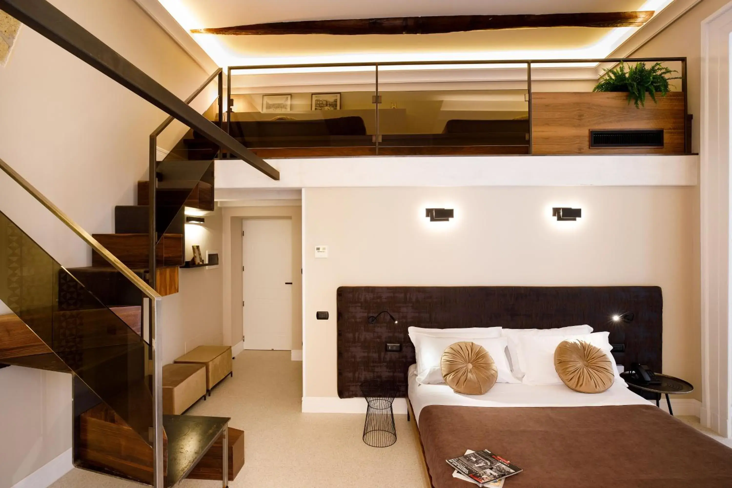 Photo of the whole room, Bed in MelRose Napoli Photo of the whole room, Bed in MelRose Napoli