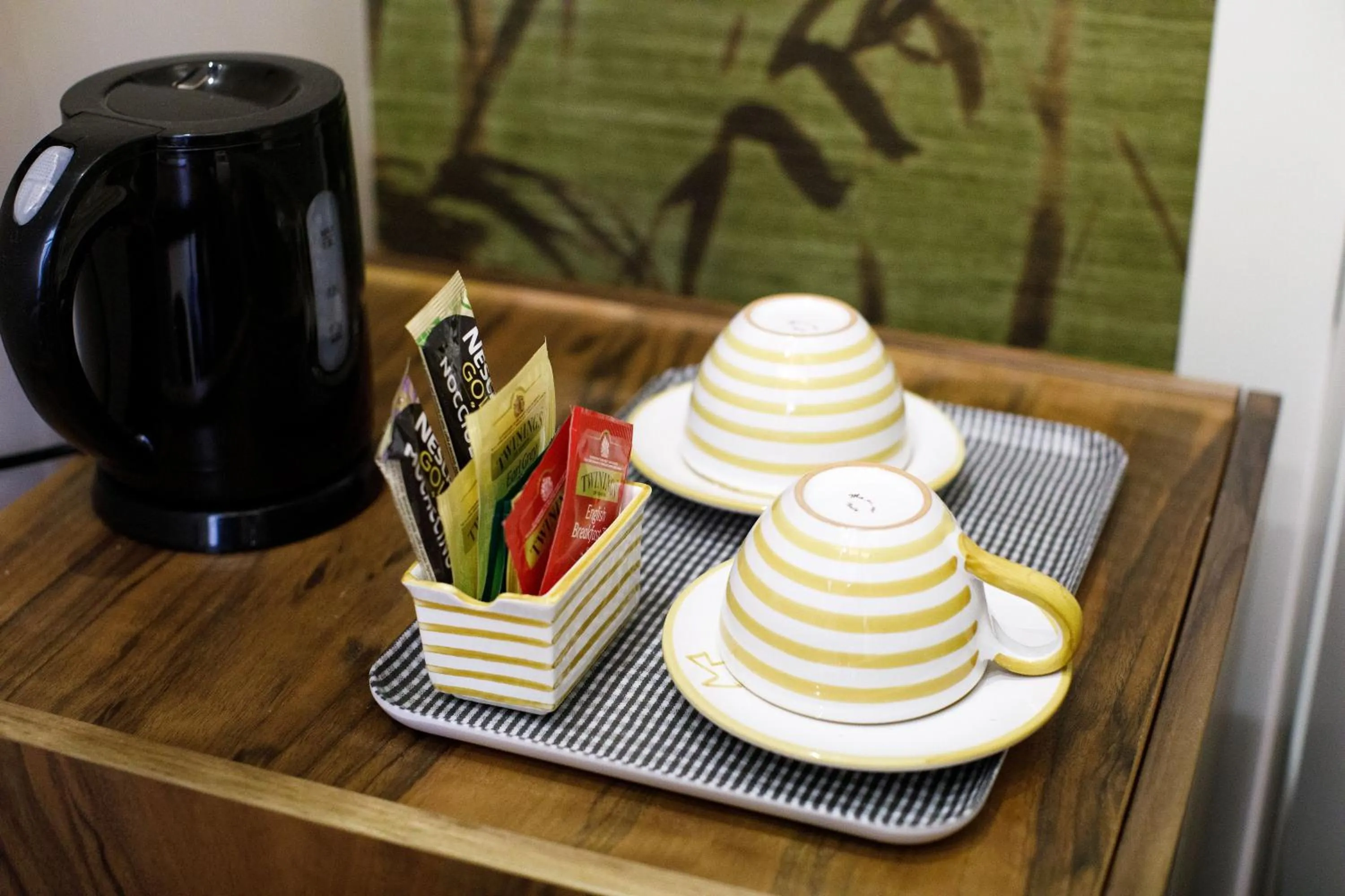 Coffee/tea facilities in MelRose Napoli