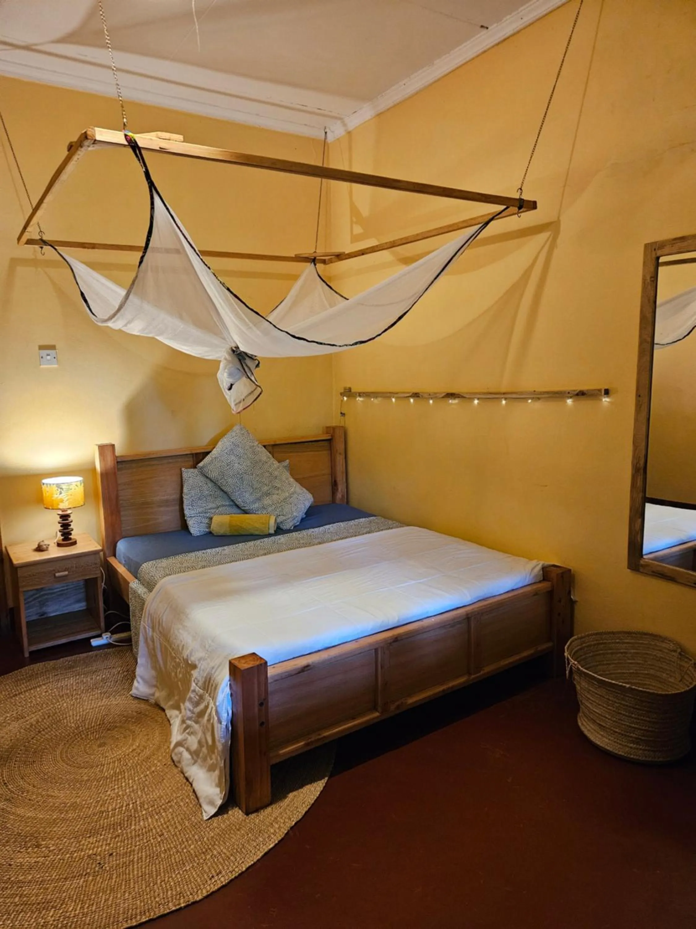 Bedroom, Bed in Kiwavi Home