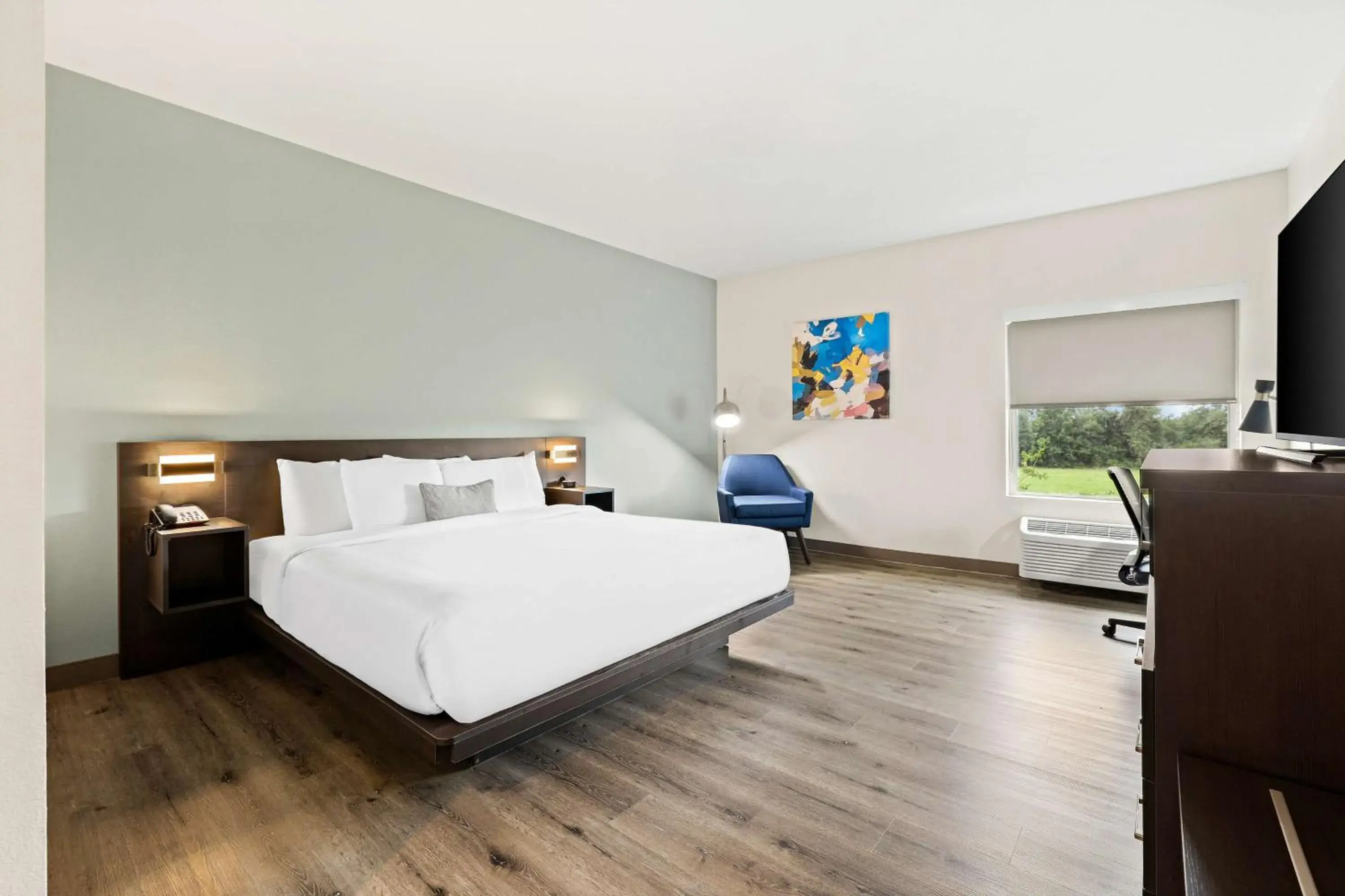 Bedroom, Bed in Best Western Iowa - Lake Charles East Bedroom, Bed in Best Western Iowa - Lake Charles East