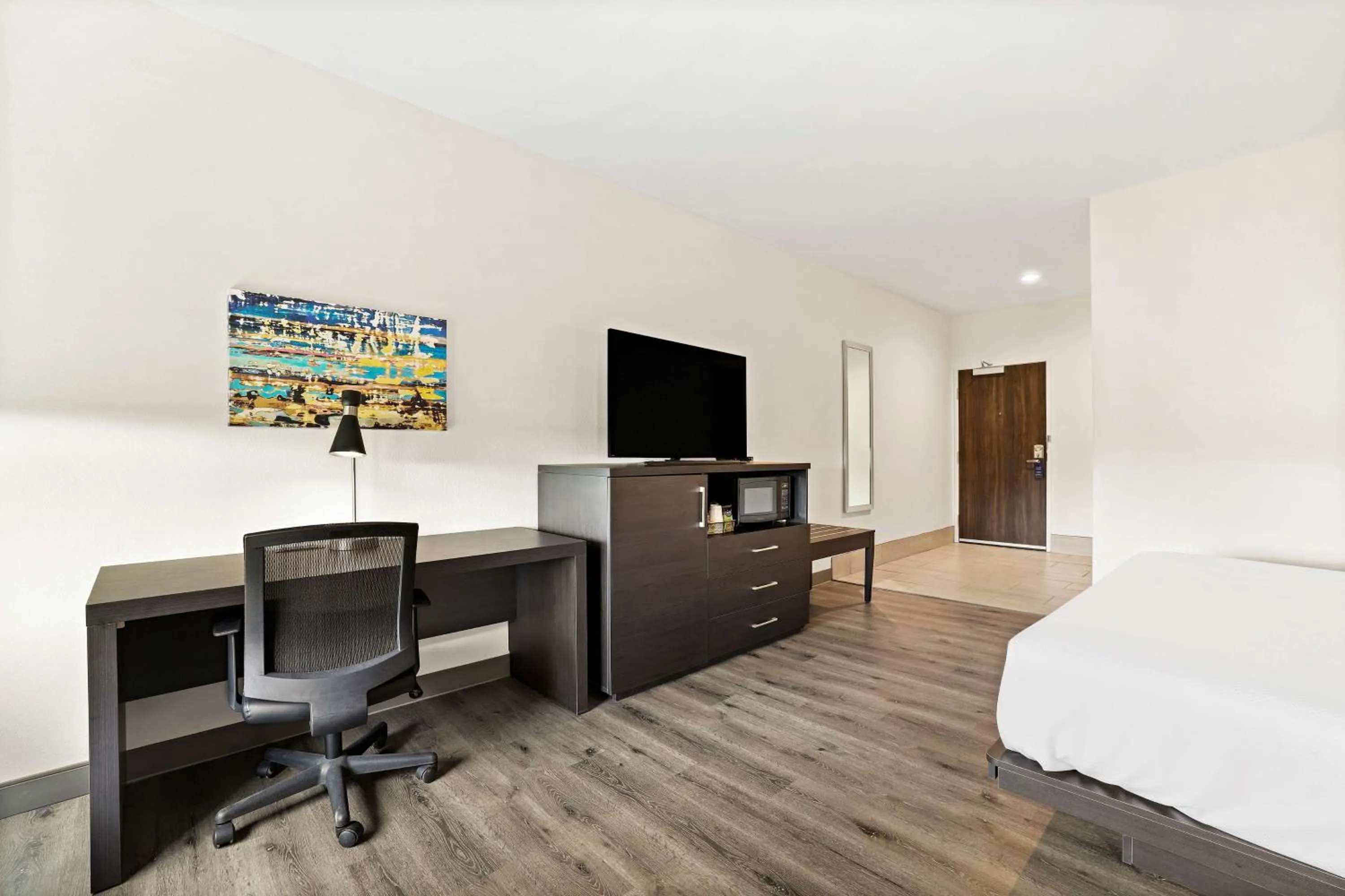 Bedroom, Bed in Best Western Iowa - Lake Charles East