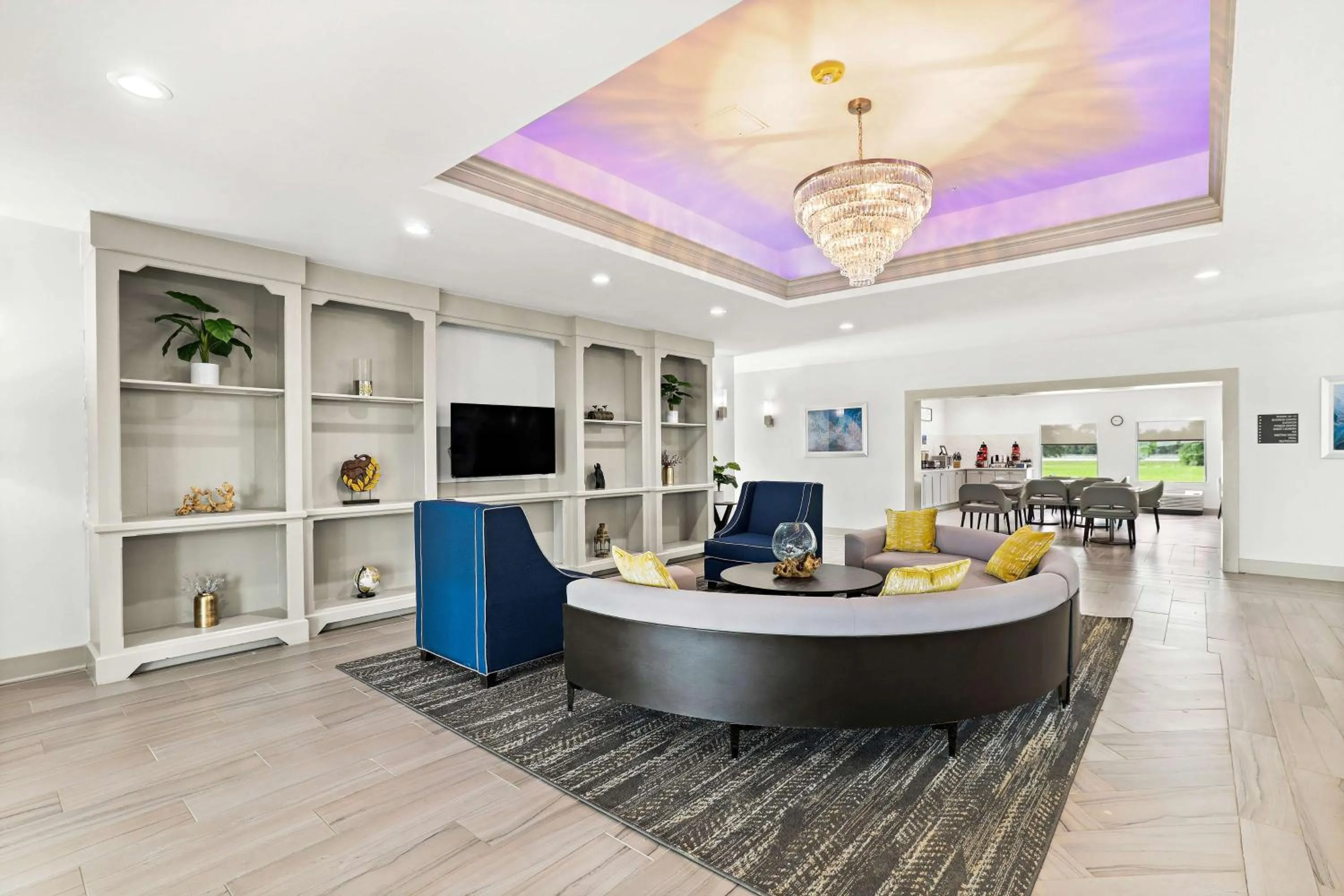 Lobby or reception in Best Western Iowa - Lake Charles East