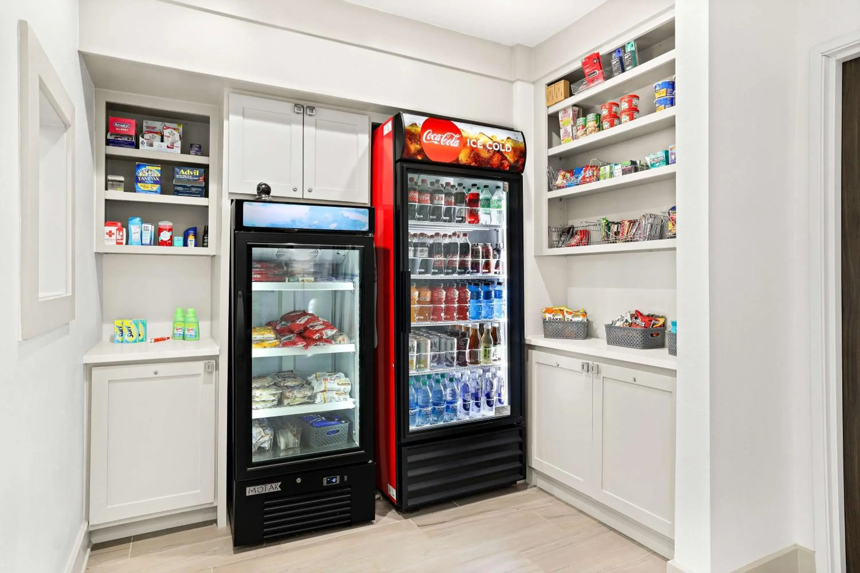 Property building in Best Western Iowa - Lake Charles East Property building in Best Western Iowa - Lake Charles East